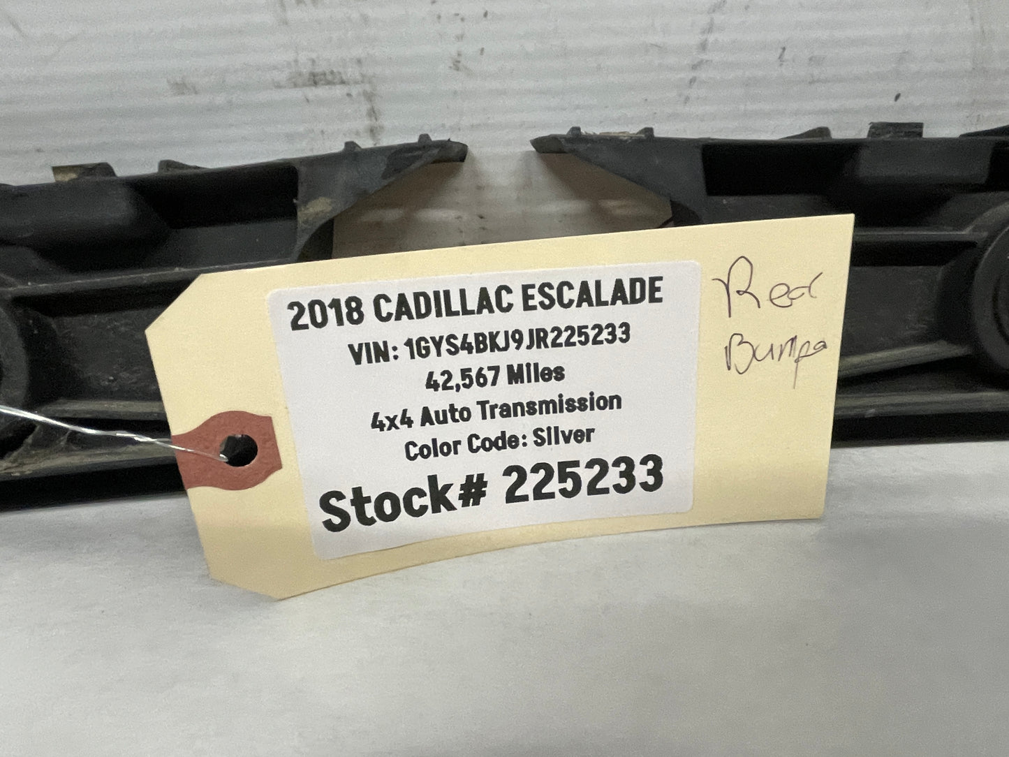 2018 Cadillac Escalade RH & LH Rear Bumper Brackets OEM - Day's Parts Yard