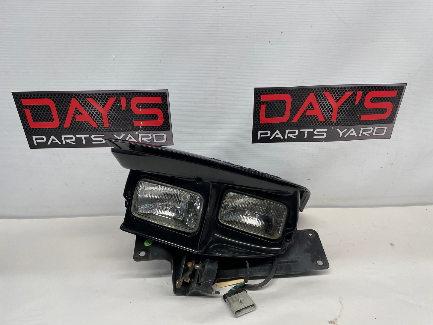 1998 Pontiac Firebird Formula Trans Am LH Driver Head Light w/ Motor OEM - Day's Parts Yard
