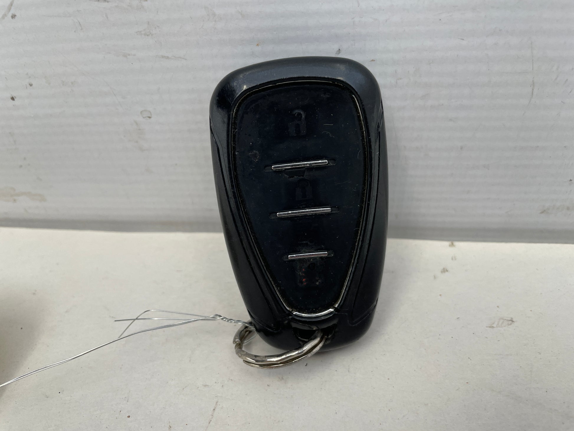 2018 Chevy Camaro ZL1 1LE Key Fob OEM - Day's Parts Yard