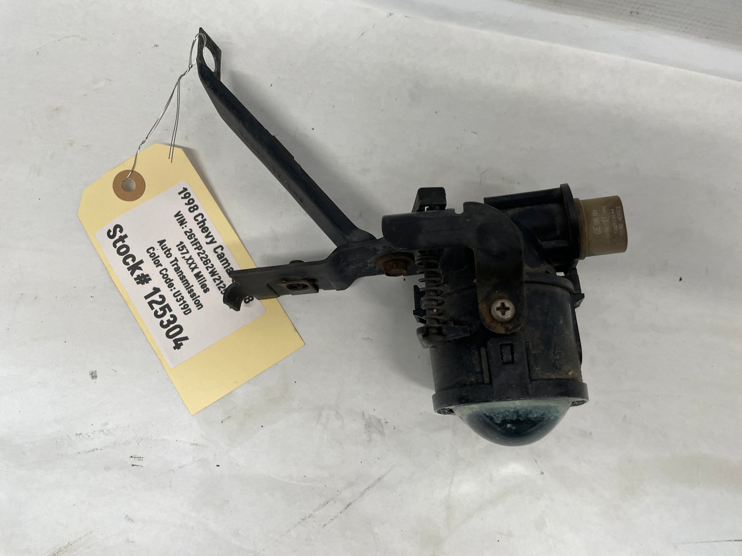 1998 Chevy Camaro Z28 LH Driver Fog Light Lamp OEM - Day's Parts Yard