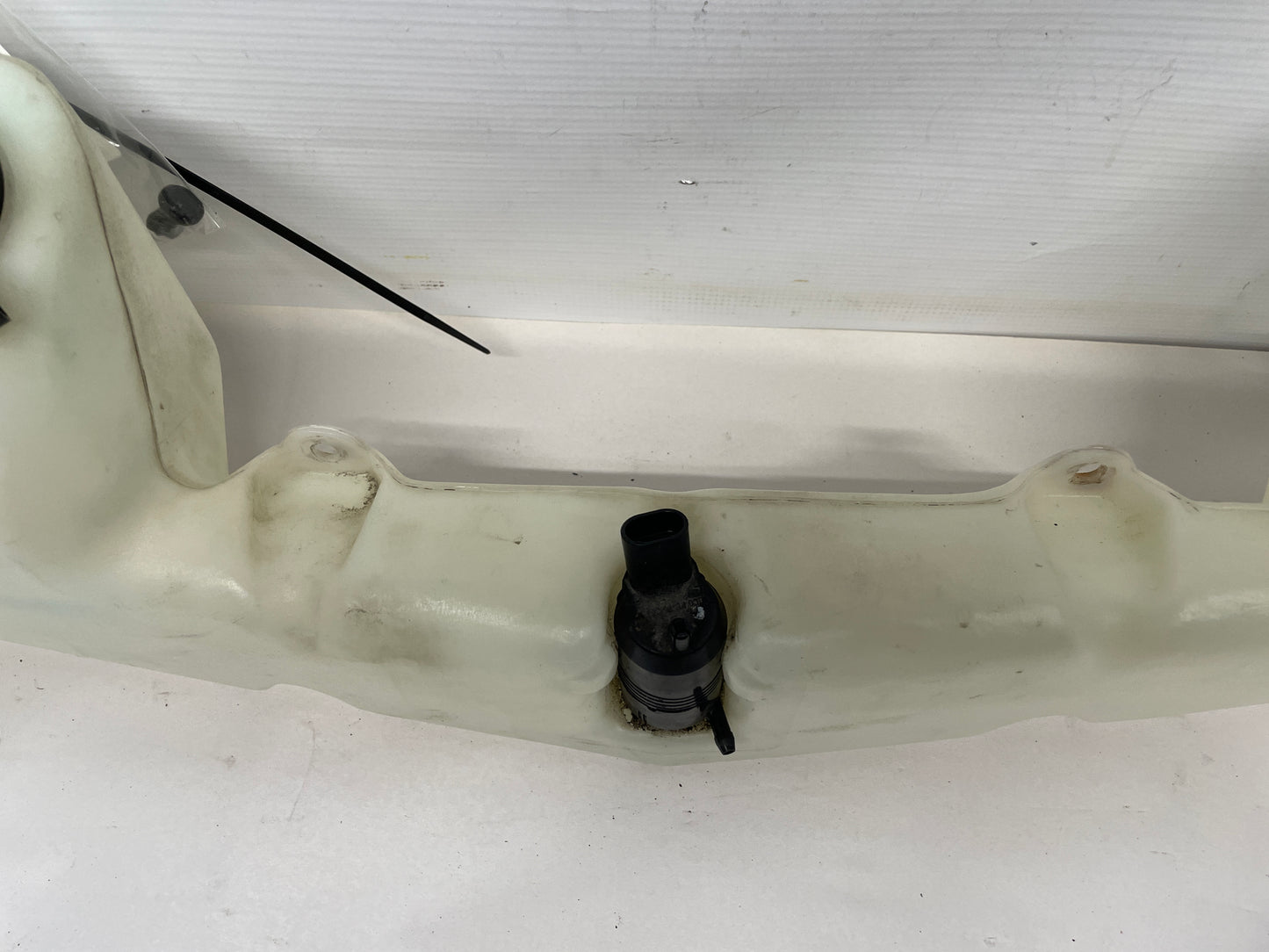1998 Pontiac Firebird Formula Washer Fluid Reservoir Bottle - Day's Parts Yard