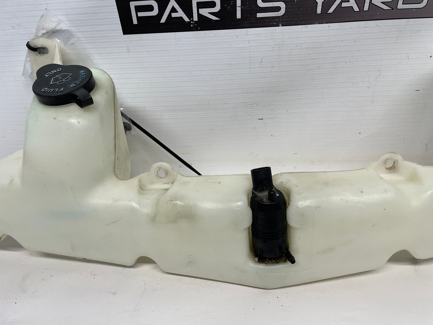 1998 Pontiac Firebird Formula Washer Fluid Reservoir Bottle - Day's Parts Yard