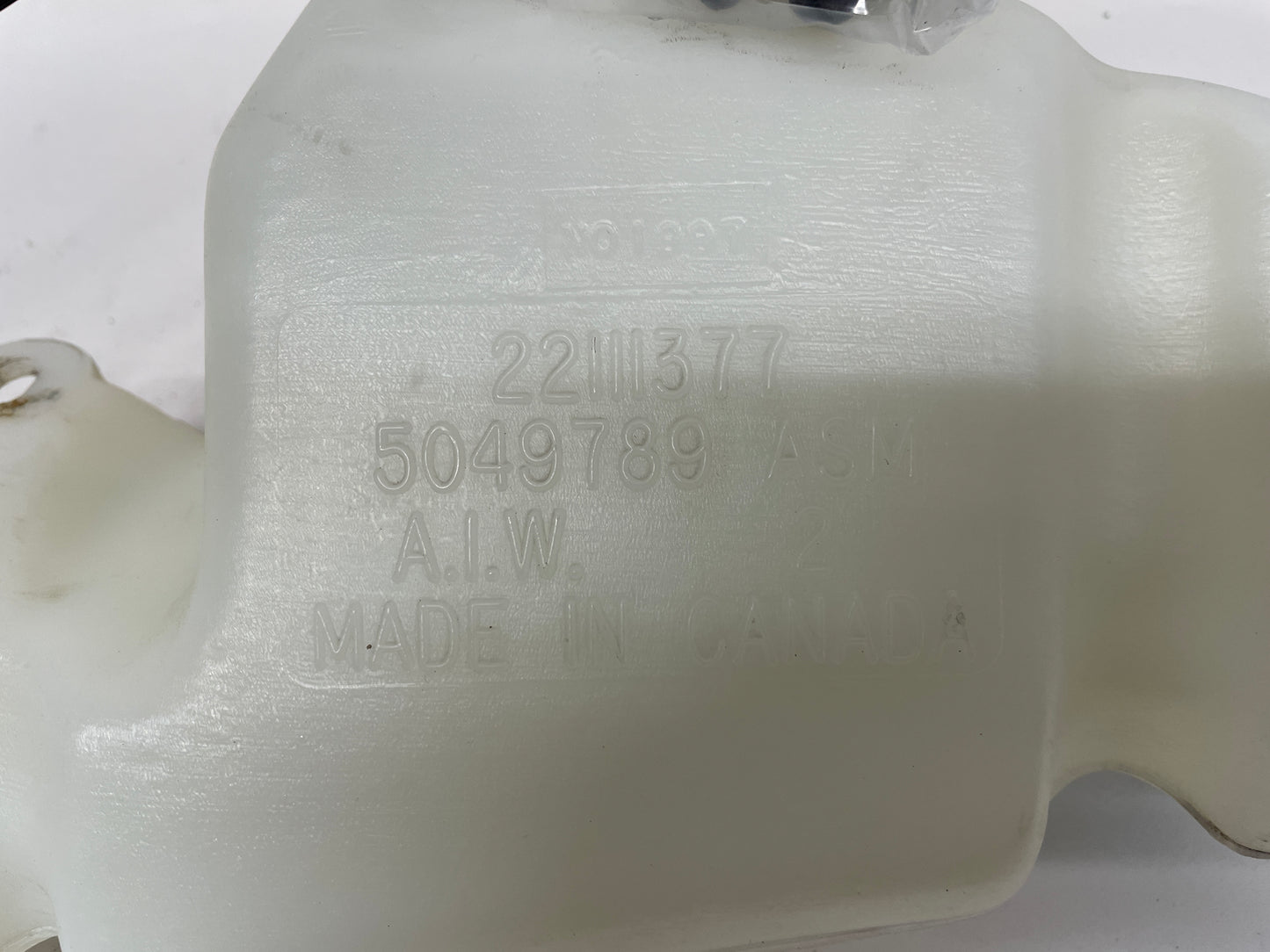 1998 Pontiac Firebird Formula Washer Fluid Reservoir Bottle - Day's Parts Yard