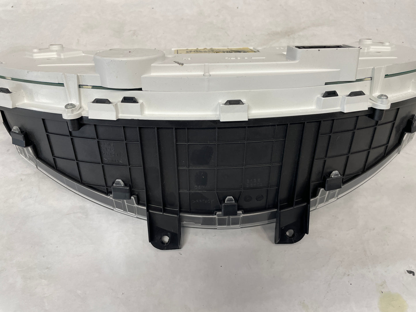 2009 Pontiac G8 GT Gauge Cluster Speedometer OEM - Day's Parts Yard