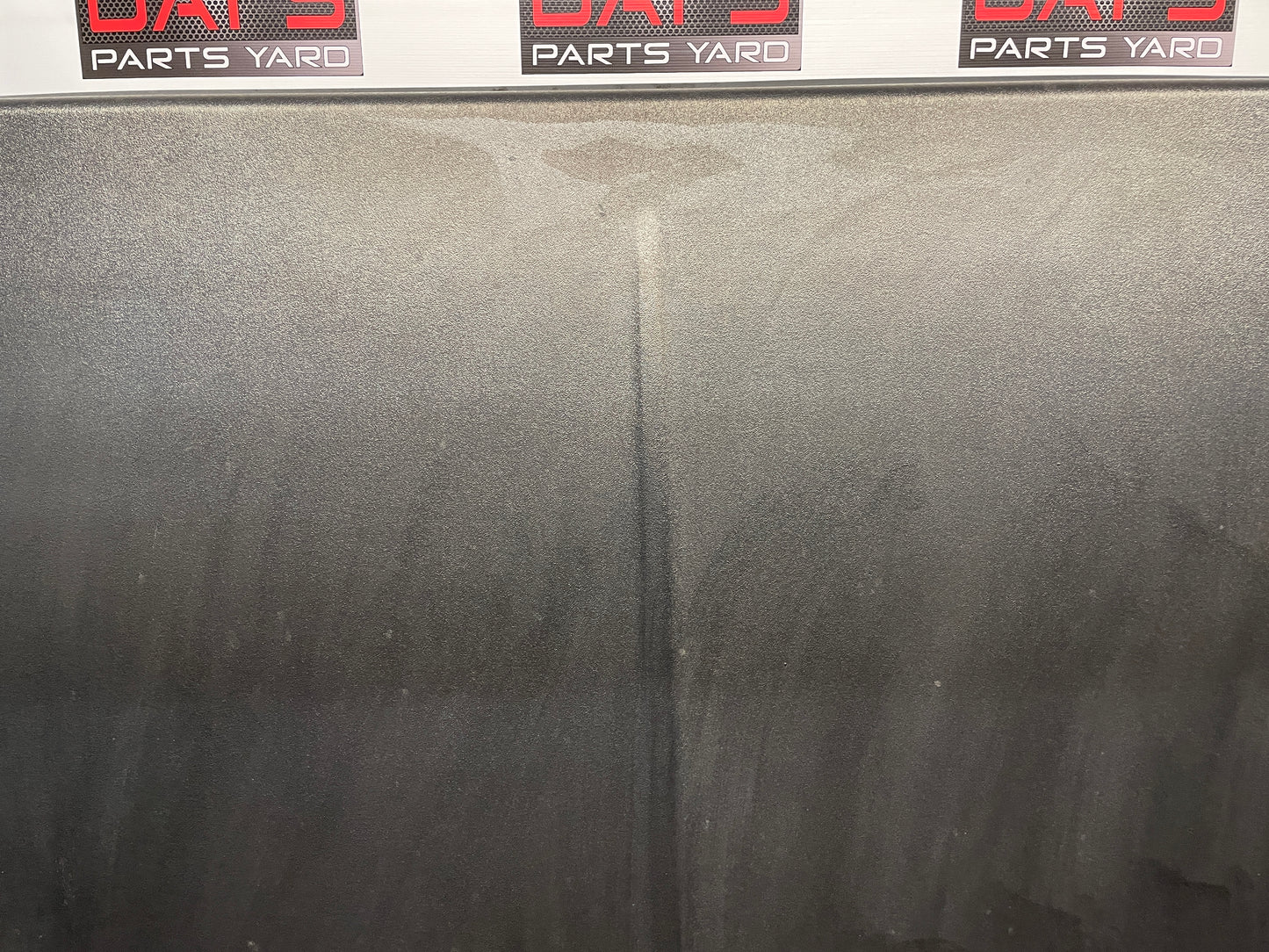 2009 GMC Sierra 2500HD SLT Tonneau Hard Cover w/ Hardware OEM LOCAL PICK UP - Day's Parts Yard