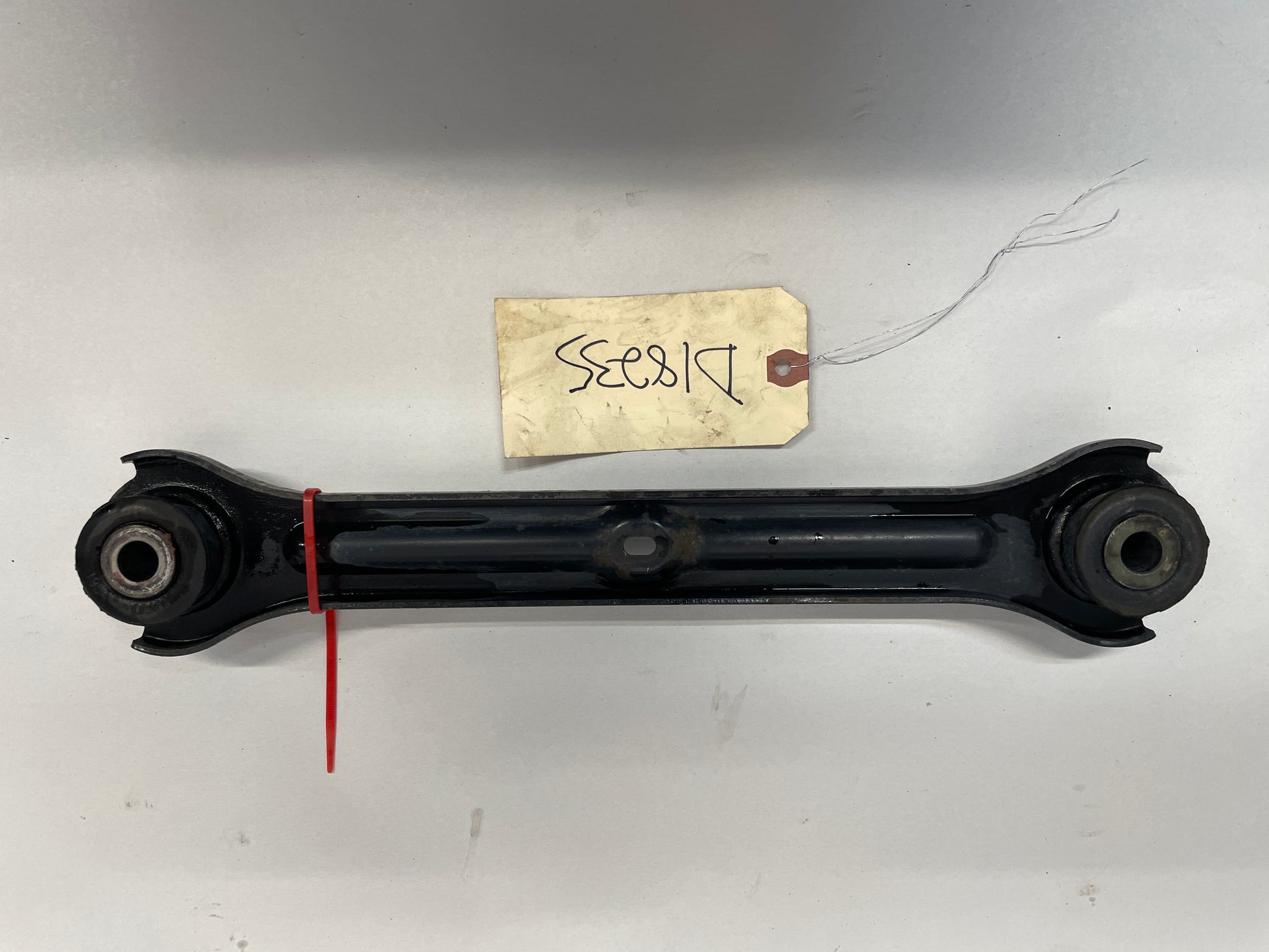 2009 Pontiac G8 GT RH Passenger Rear Suspension Control Trailing Arm Link OEM - Day's Parts Yard