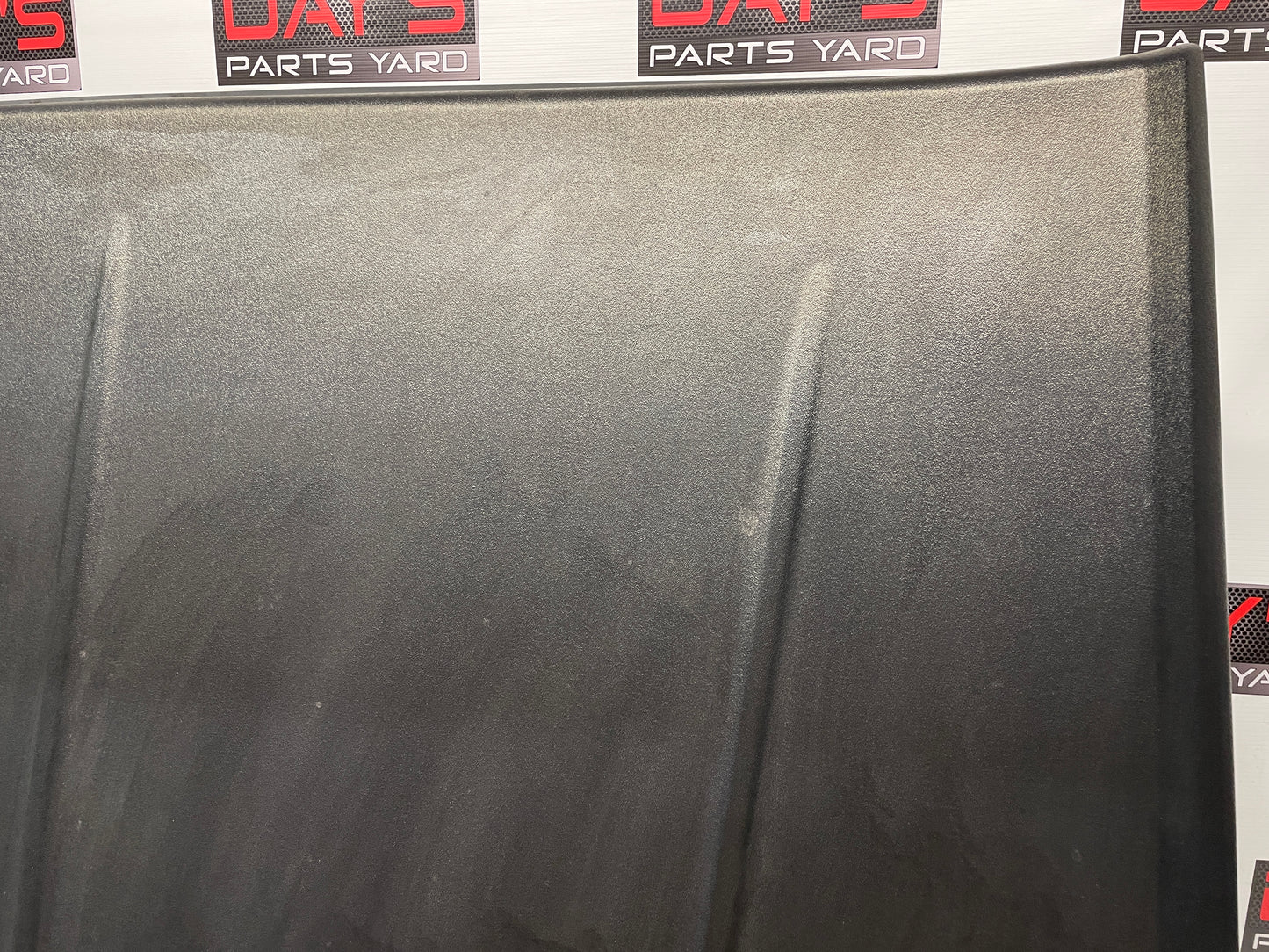 2009 GMC Sierra 2500HD SLT Tonneau Hard Cover w/ Hardware OEM LOCAL PICK UP - Day's Parts Yard