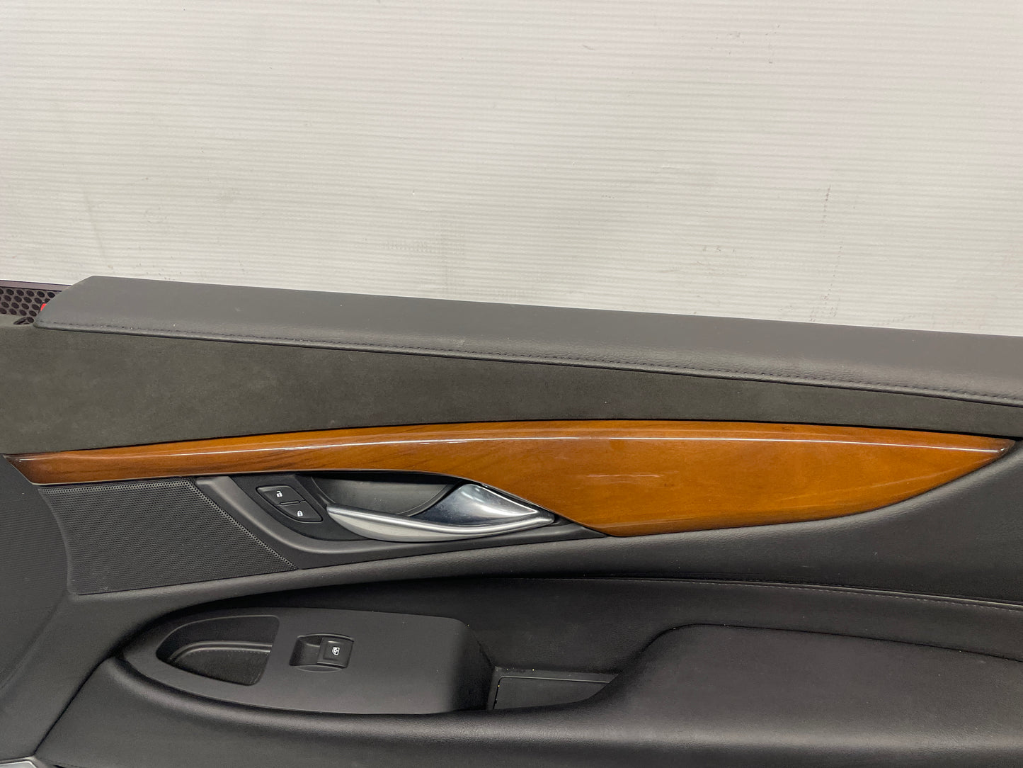 2018 Cadillac Escalade RH Passenger Front Interior Door Panel Trim OEM - Day's Parts Yard