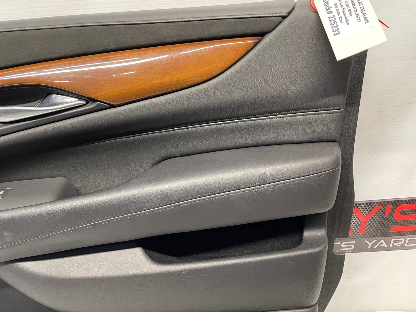 2018 Cadillac Escalade RH Passenger Front Interior Door Panel Trim OEM - Day's Parts Yard