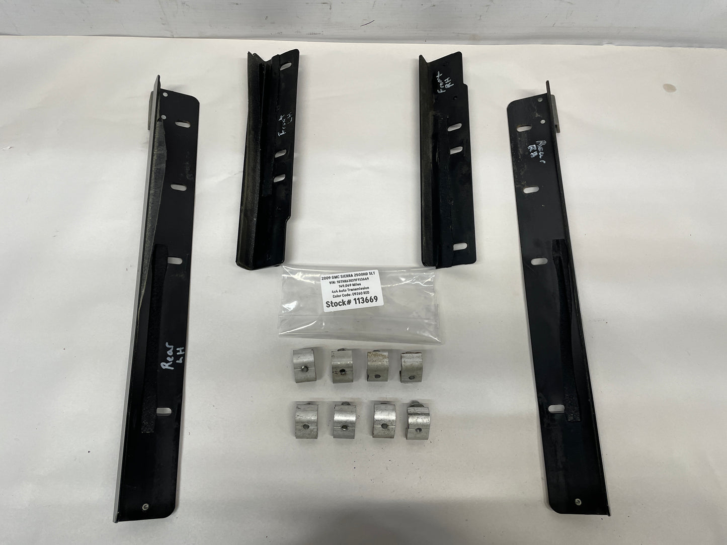 2009 GMC Sierra 2500HD SLT Tonneau Hard Cover w/ Hardware OEM LOCAL PICK UP - Day's Parts Yard