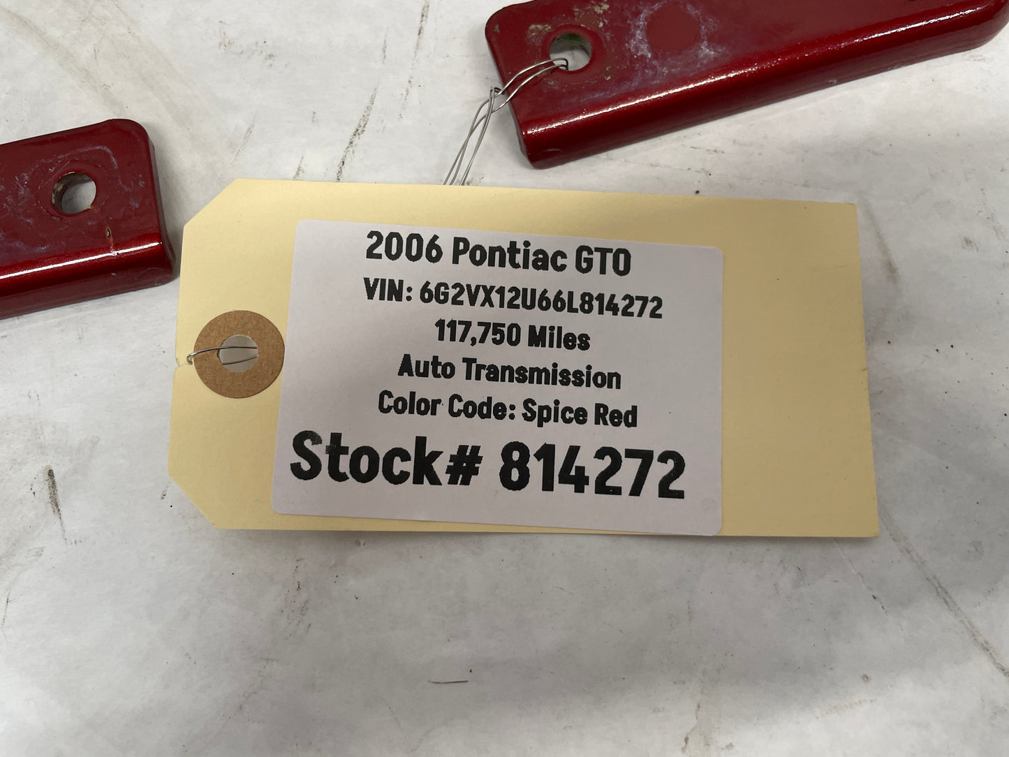 2006 Pontiac GTO RH & LH Hood Hinges OEM - Day's Parts Yard