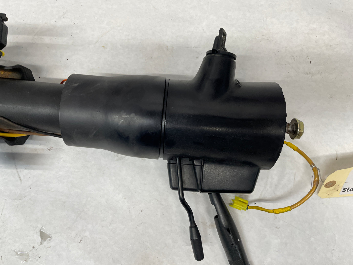 1998 Chevy Camaro Z28 Steering Column w/ Key OEM - Day's Parts Yard