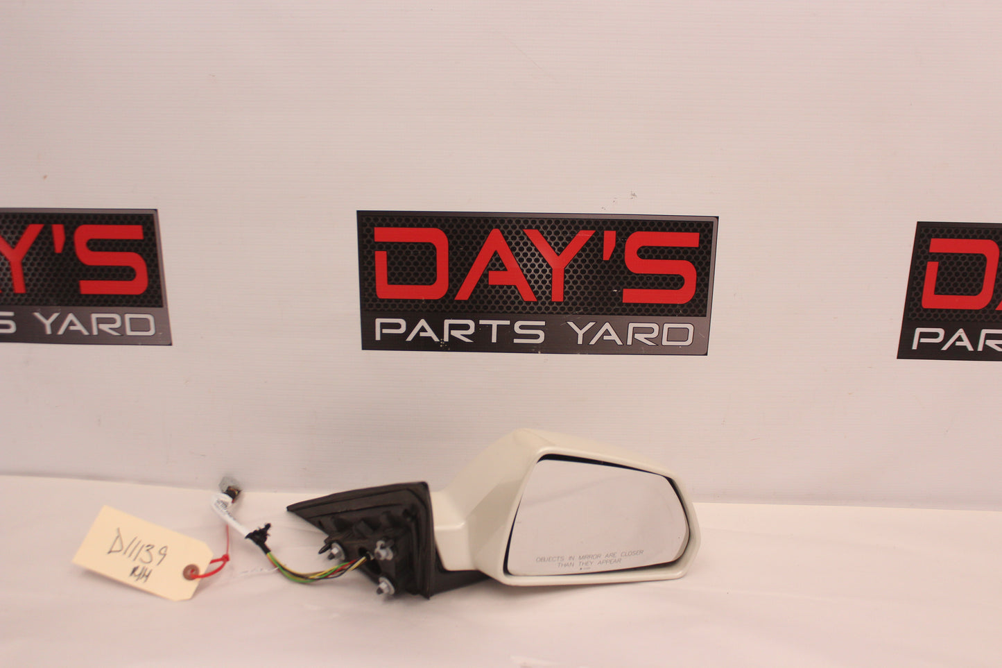 2013 Cadillac CTS-V Sedan RH Passenger Exterior Mirror OEM - Day's Parts Yard