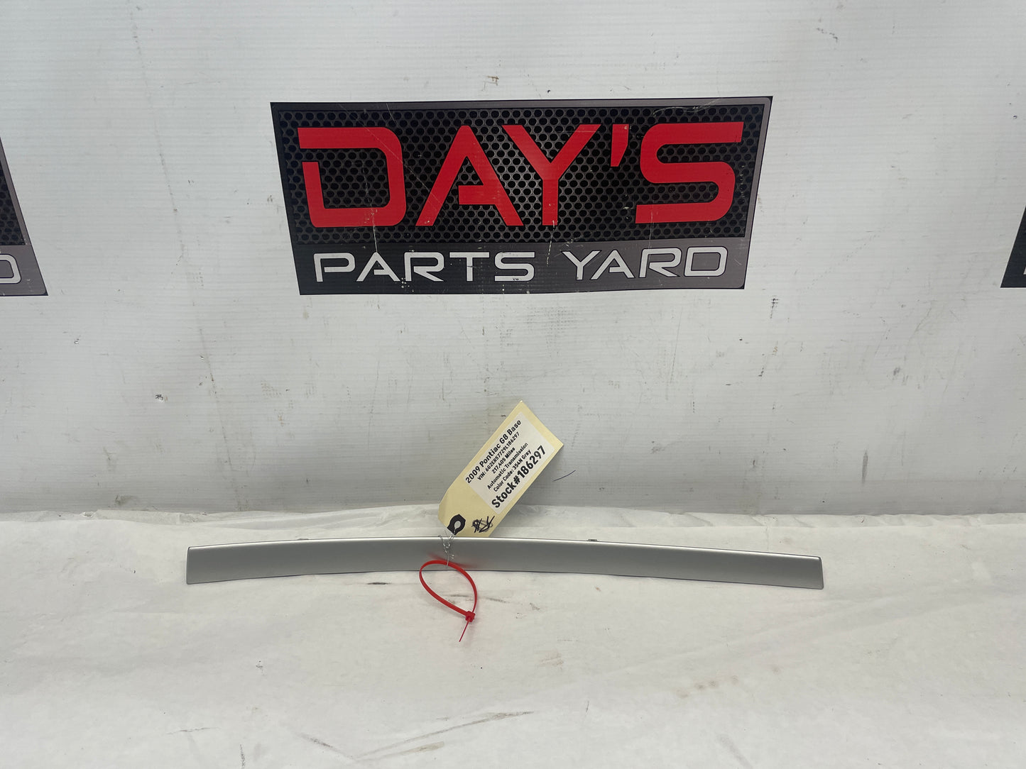 2009 Pontiac G8 Base RH Passenger Silver Dash Trim OEM - Day's Parts Yard