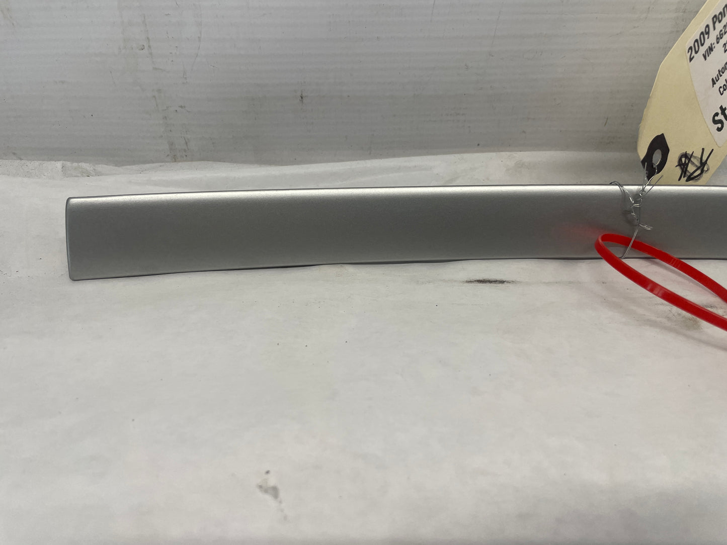 2009 Pontiac G8 Base RH Passenger Silver Dash Trim OEM - Day's Parts Yard