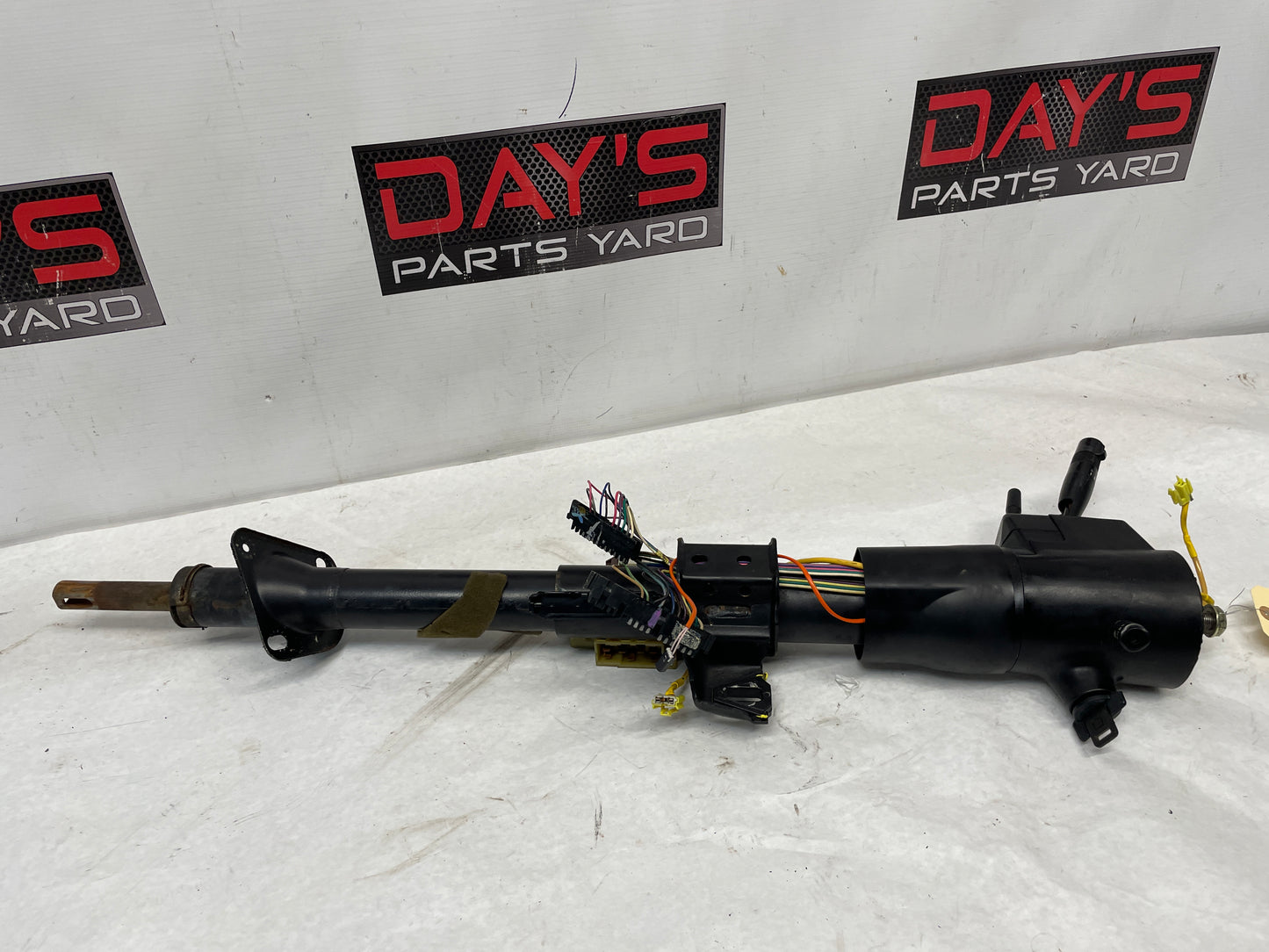 1998 Chevy Camaro Z28 Steering Column w/ Key OEM - Day's Parts Yard