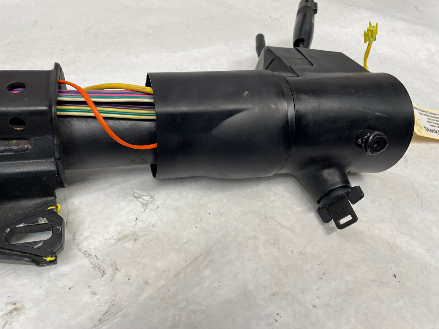 1998 Chevy Camaro Z28 Steering Column w/ Key OEM - Day's Parts Yard