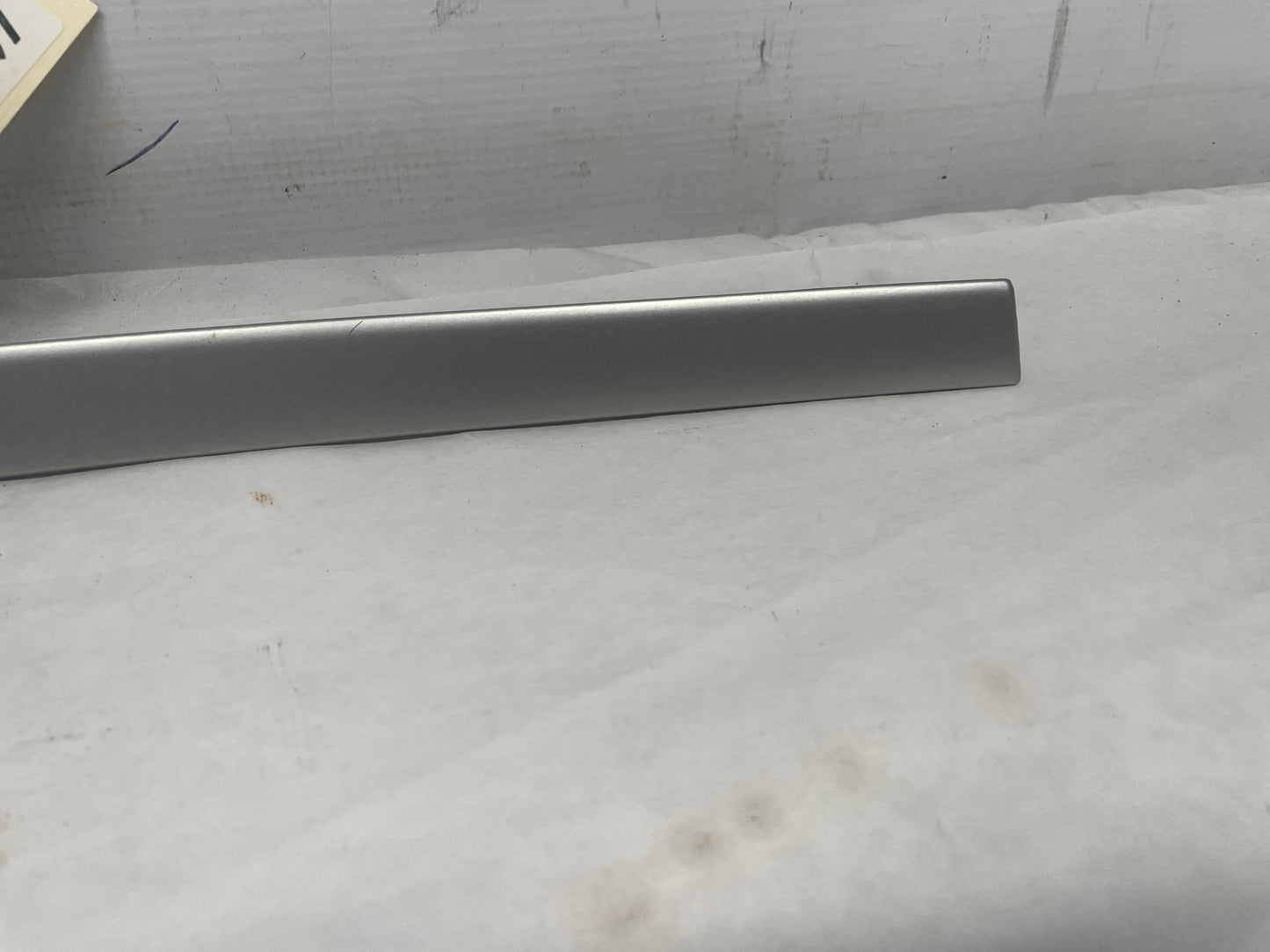 2009 Pontiac G8 Base RH Passenger Silver Dash Trim OEM - Day's Parts Yard