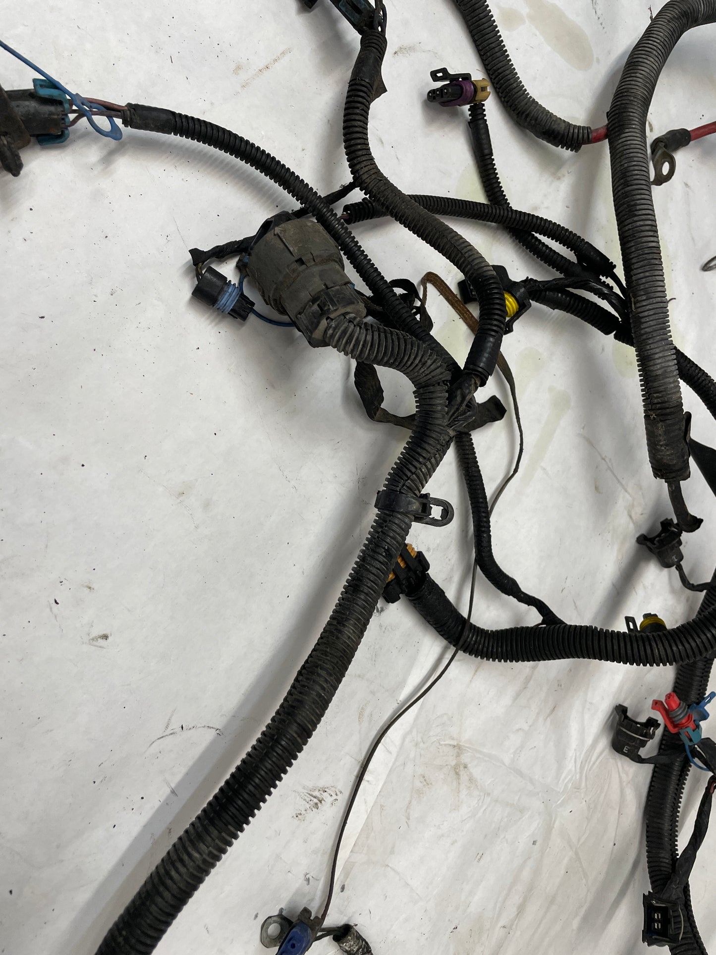 1998 Chevy Camaro Z28 Engine Motor Auto Transmission Wire Wiring Harness OEM - Day's Parts Yard