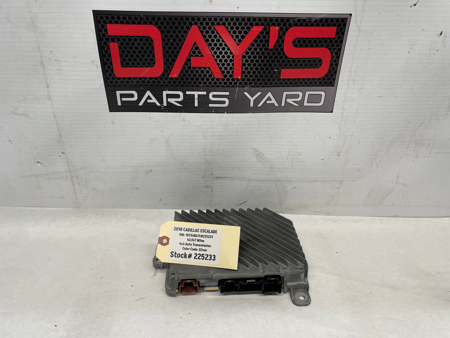 2018 Cadillac Escalade Bose Radio Stereo Amp Amplifier OEM - Day's Parts Yard