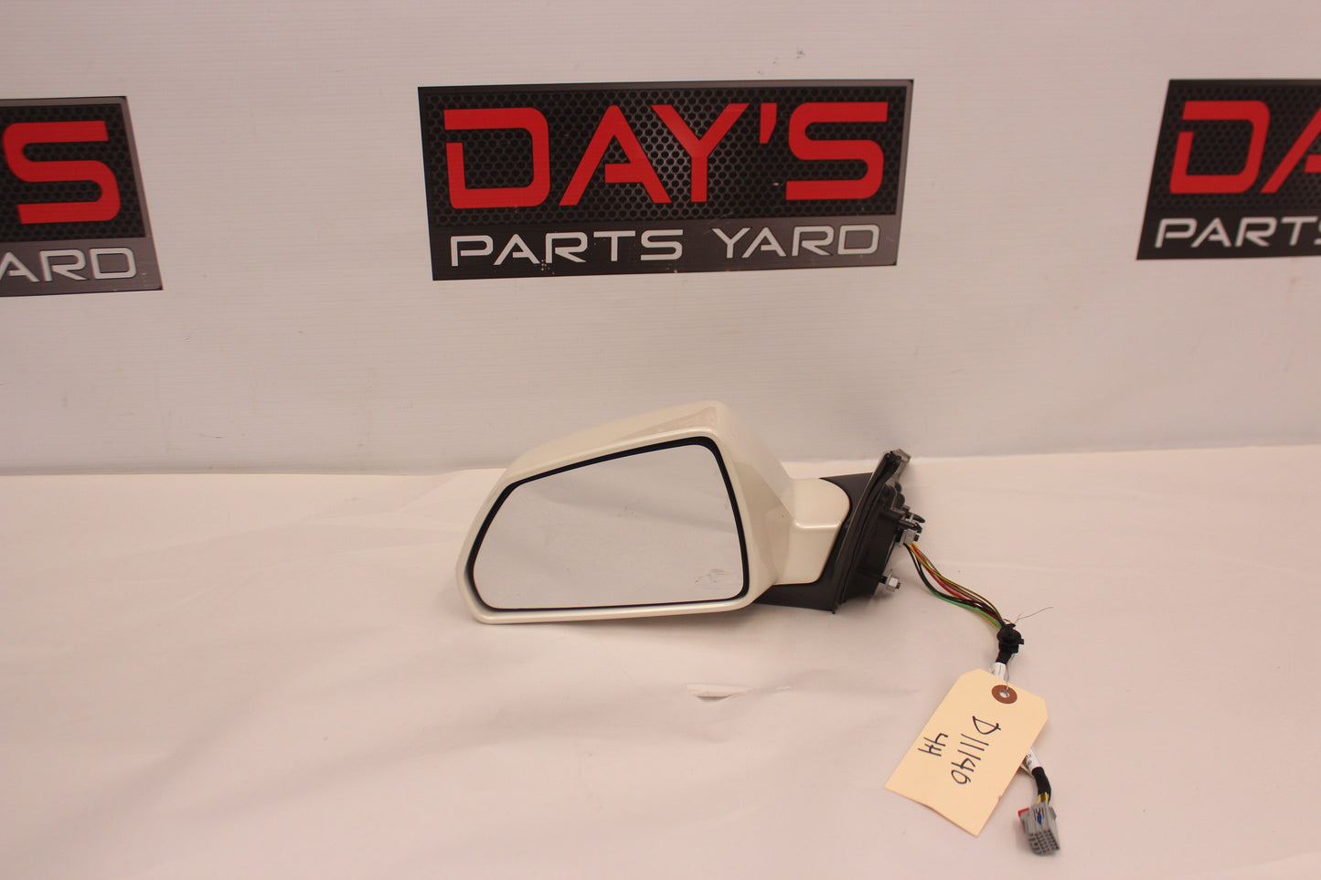 2013 Cadillac CTS-V Sedan LH Driver Exterior Mirror OEM - Day's Parts Yard