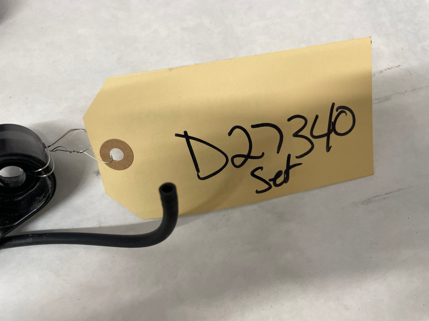 2005 Chevy C6 Corvette Windshield Wiper Arms OEM - Day's Parts Yard