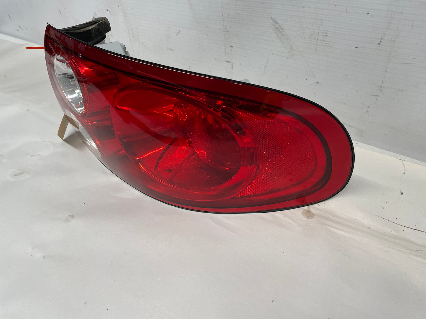 2004 Pontiac GTO RH Passenger Tail Light Taillight Lamp OEM - Day's Parts Yard