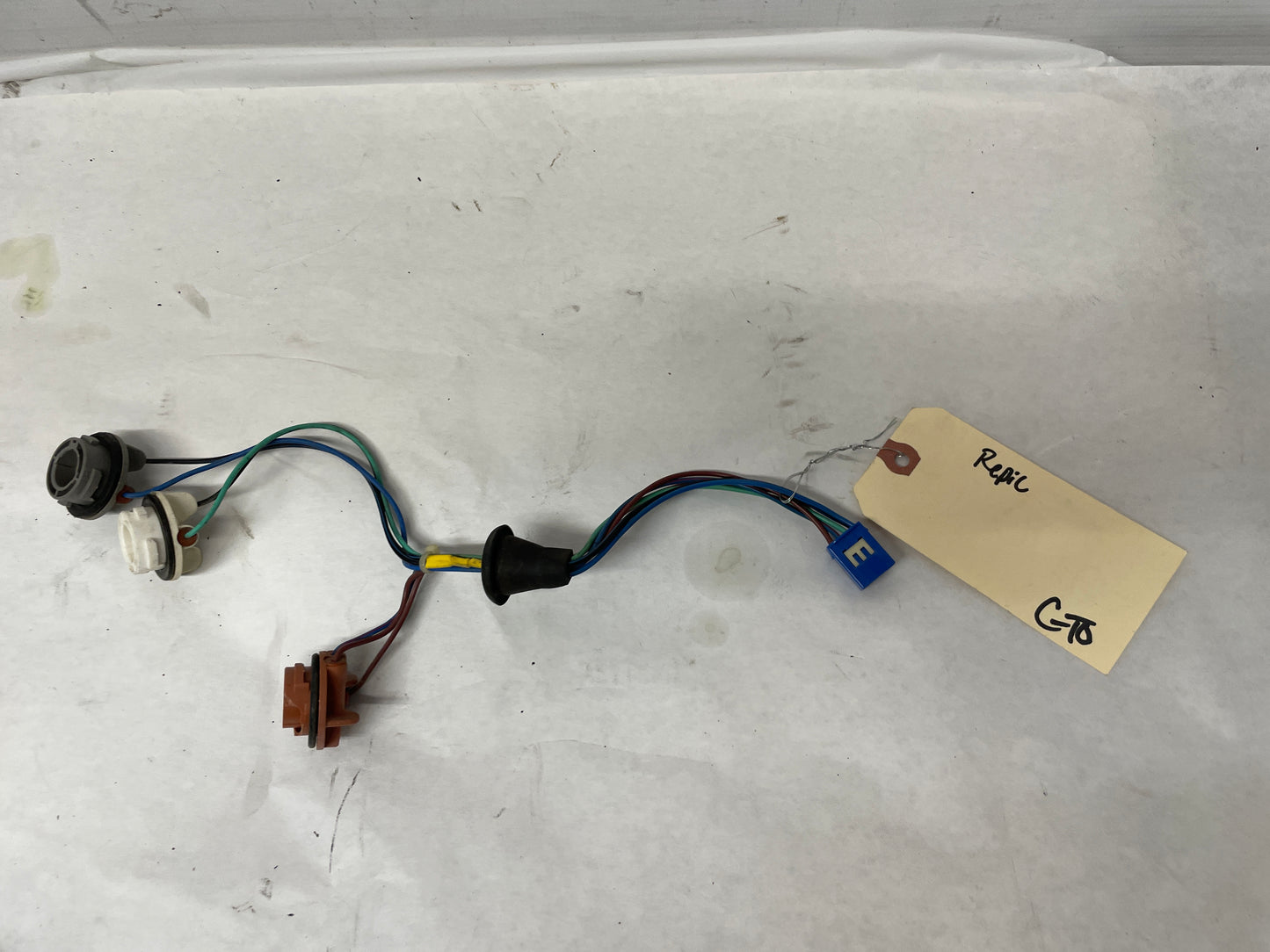 2004 Pontiac GTO Taillight Tail Light Wire Wiring Harness OEM - Day's Parts Yard