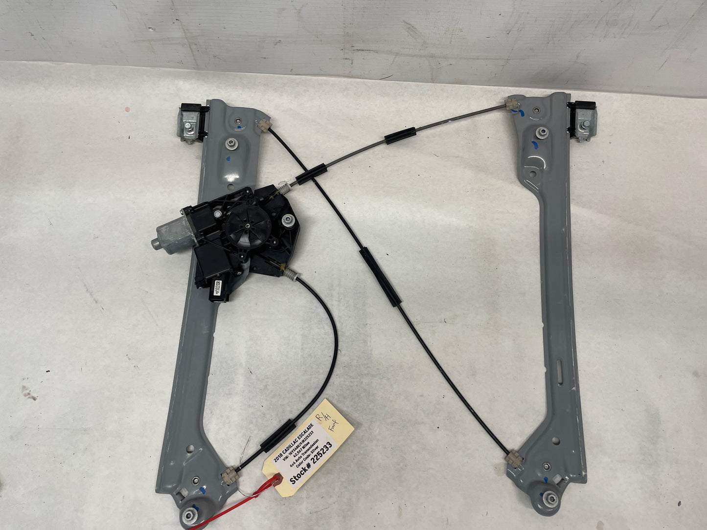 2018 Cadillac Escalade RH Passenger Front Window Regulator w/ Motor OEM - Day's Parts Yard