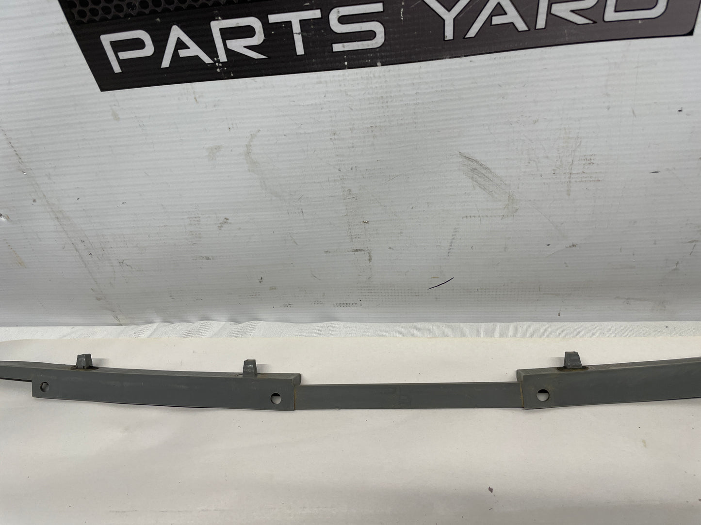 2004 Pontiac GTO Rear Bumper Bracket Guide Set OEM - Day's Parts Yard