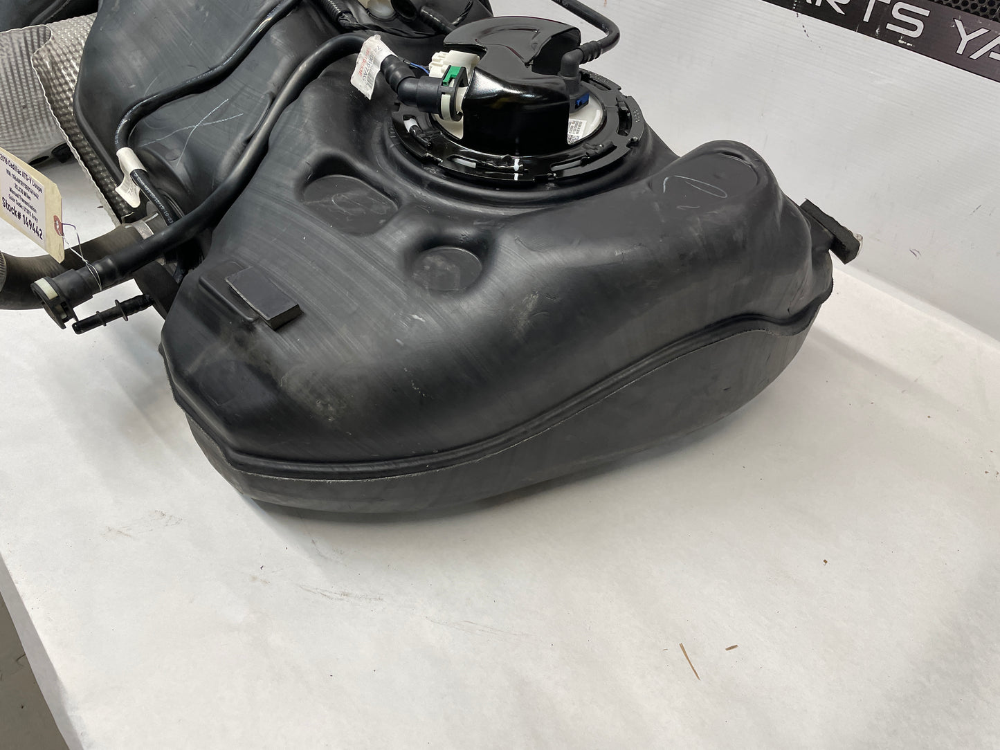 2016 Cadillac ATS-V Coupe Complete Fuel Gas Tank w/ Pumps OEM - Day's Parts Yard