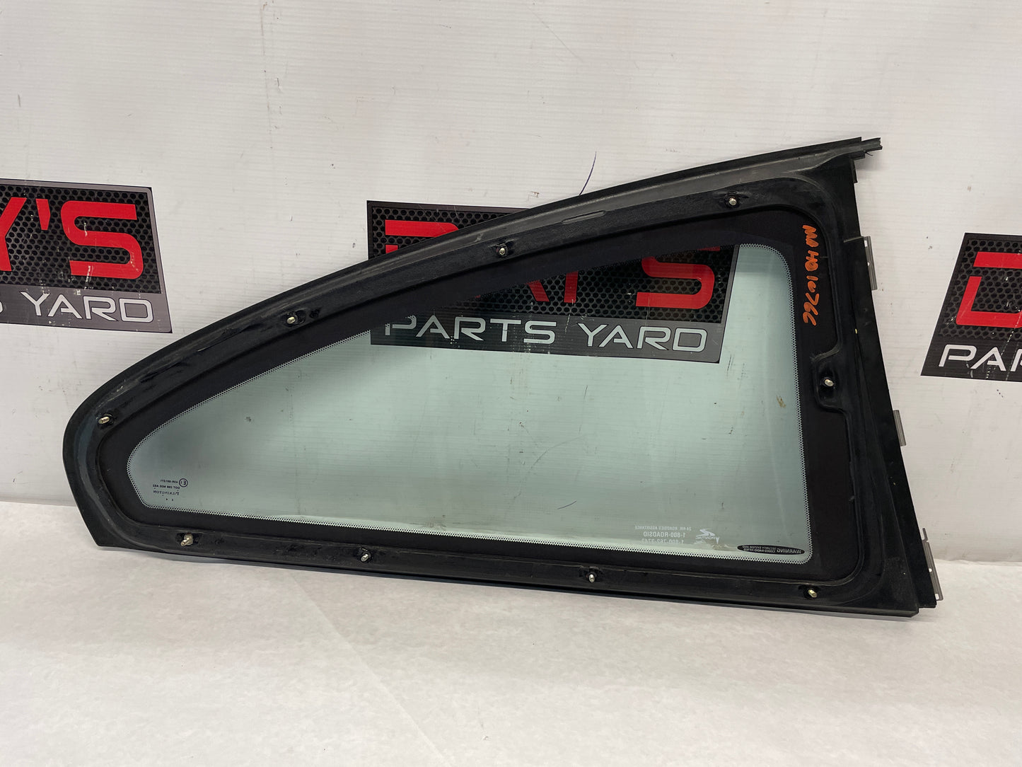 2006 Pontiac GTO LH Driver Rear Quarter Window Glass OEM - Day's Parts Yard