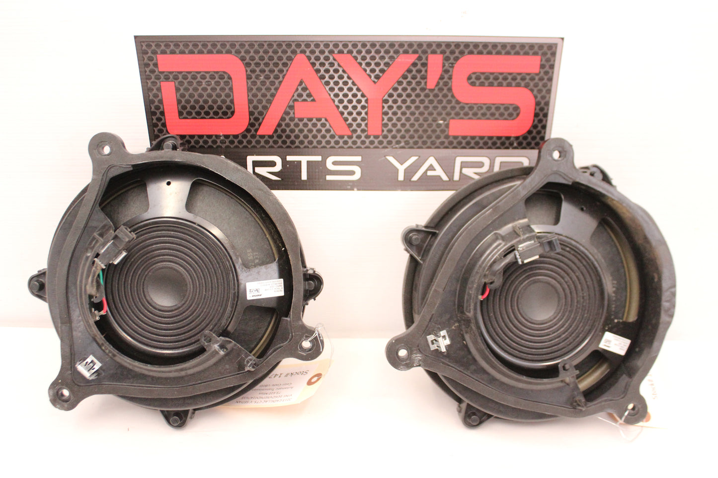 2013 Cadillac CTS-V Sedan RH and LH Door Bose Speakers OEM - Day's Parts Yard