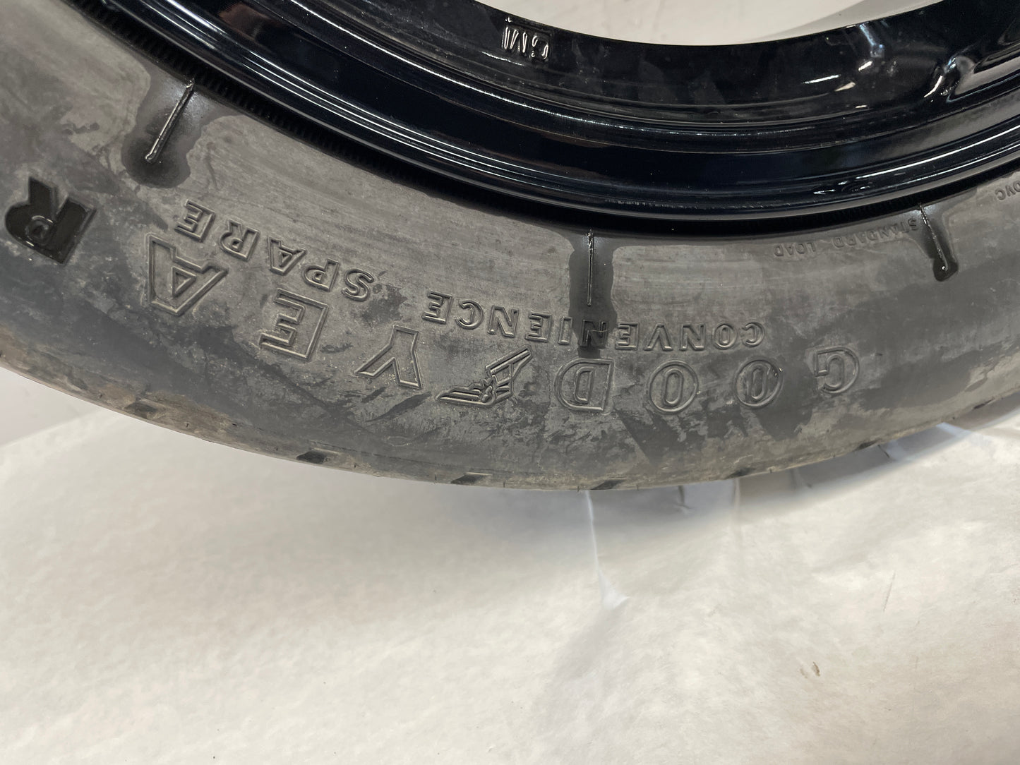 2006 Pontiac GTO Compact Spare Wheel & Tire OEM - Day's Parts Yard