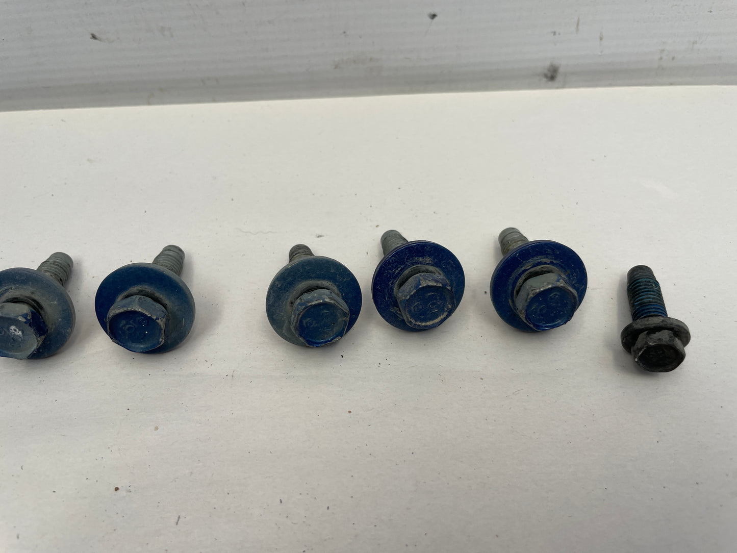 2019 Chevy Camaro SS RH & LH Door Hinges Hardware OEM - Day's Parts Yard