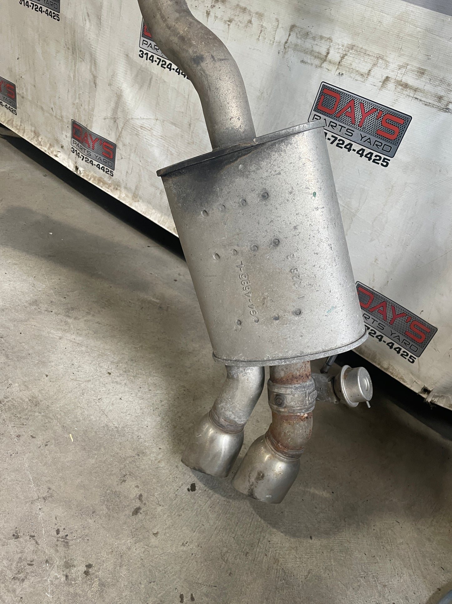 2013 Chevy Camaro SS NPP Bi Mode Factory Exhaust Mufflers OEM LOCAL PICK UP - Day's Parts Yard