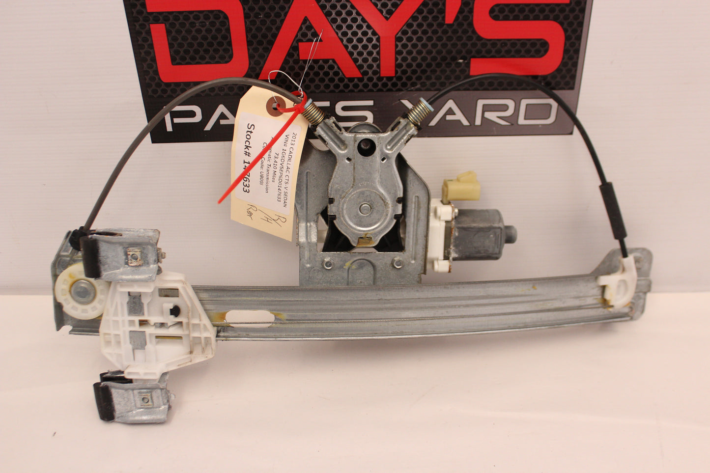 2013 Cadillac CTS-V Sedan Rear RH Passenger Window Regulator Motor OEM - Day's Parts Yard
