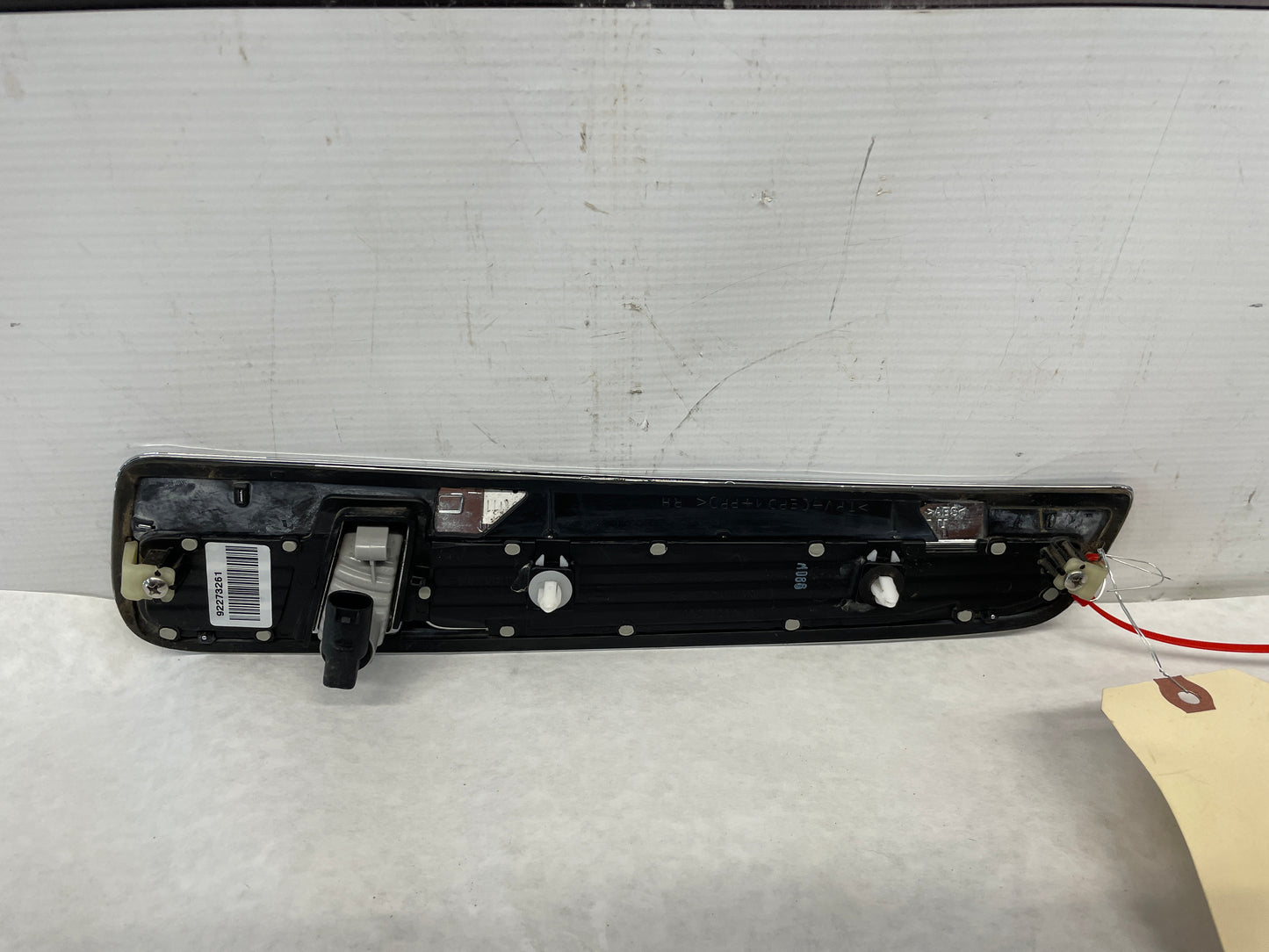 2017 Chevy SS Sedan RH Passenger Fender Marker Light OEM - Day's Parts Yard