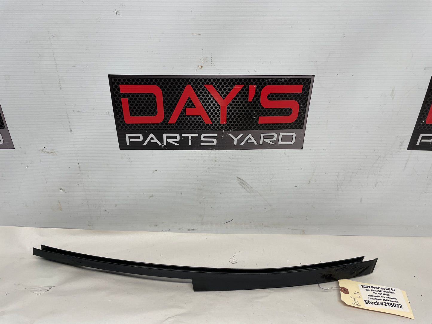 2009 Pontiac G8 GT LH Driver Rear Door Rear Pillar Post Applique Trim OEM - Day's Parts Yard
