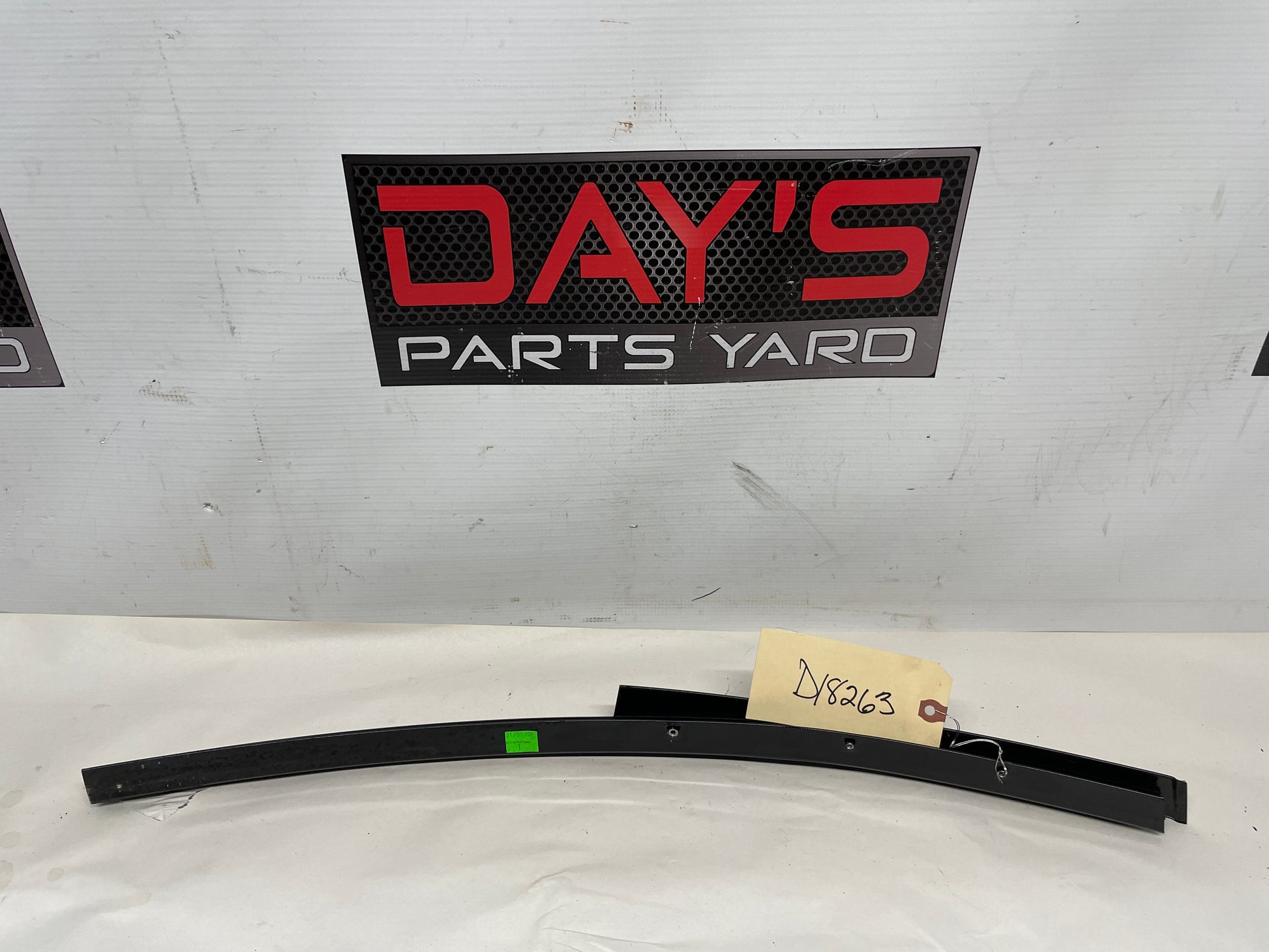 2009 Pontiac G8 GT LH Driver Rear Door Rear Pillar Post Applique Trim OEM - Day's Parts Yard
