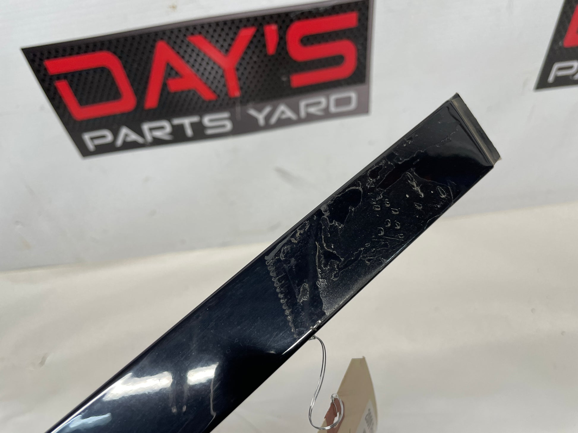 2009 Pontiac G8 GT LH Driver Rear Door Rear Pillar Post Applique Trim OEM - Day's Parts Yard