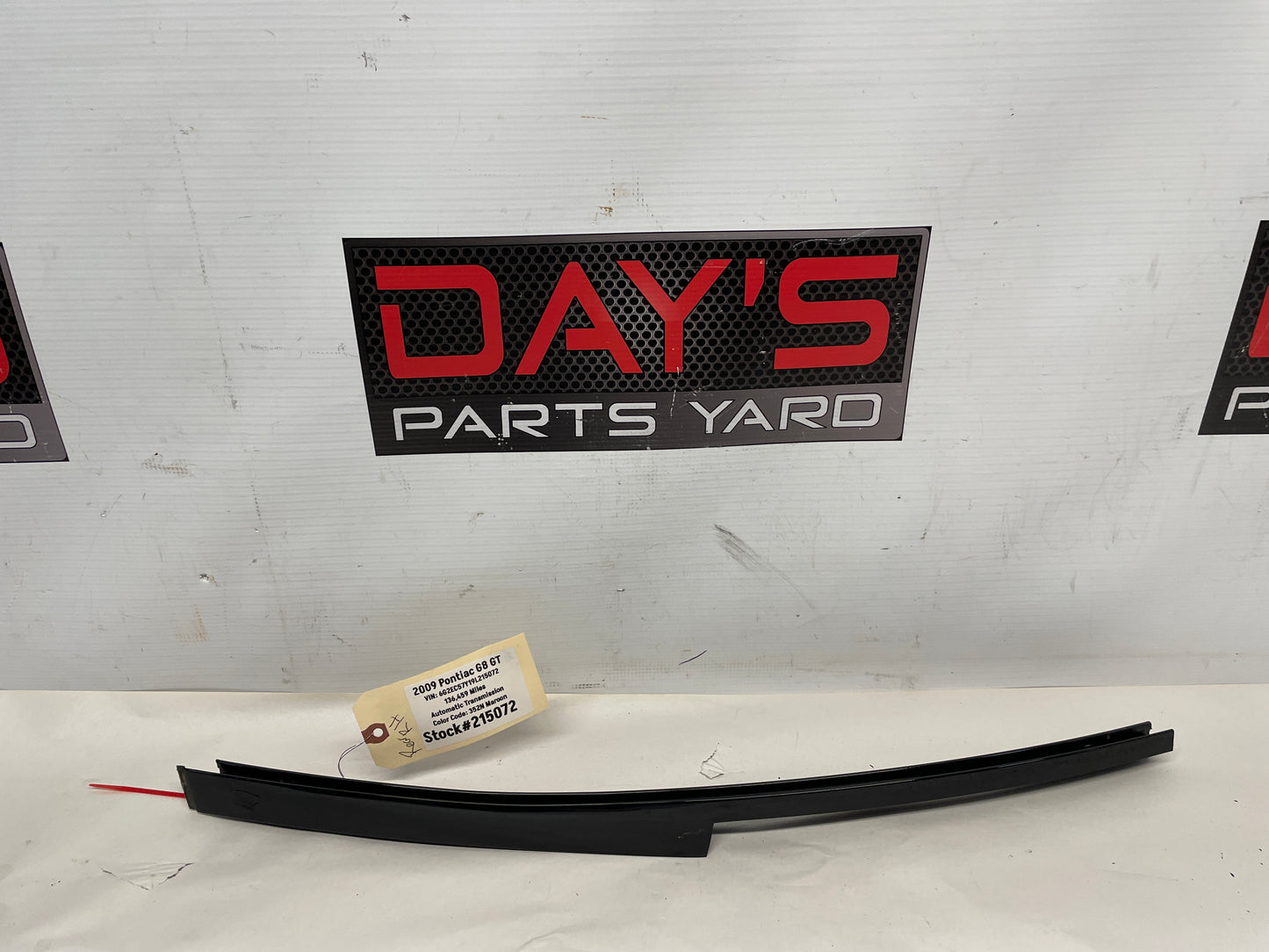 2009 Pontiac G8 GT RH Passenger Rear Door Pillar Post Applique Rear Trim OEM - Day's Parts Yard
