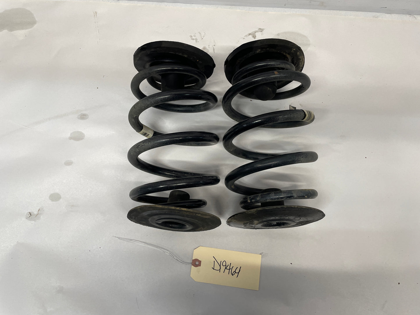 2004 Pontiac GTO Rear Coil Springs RH & LH OEM - Day's Parts Yard