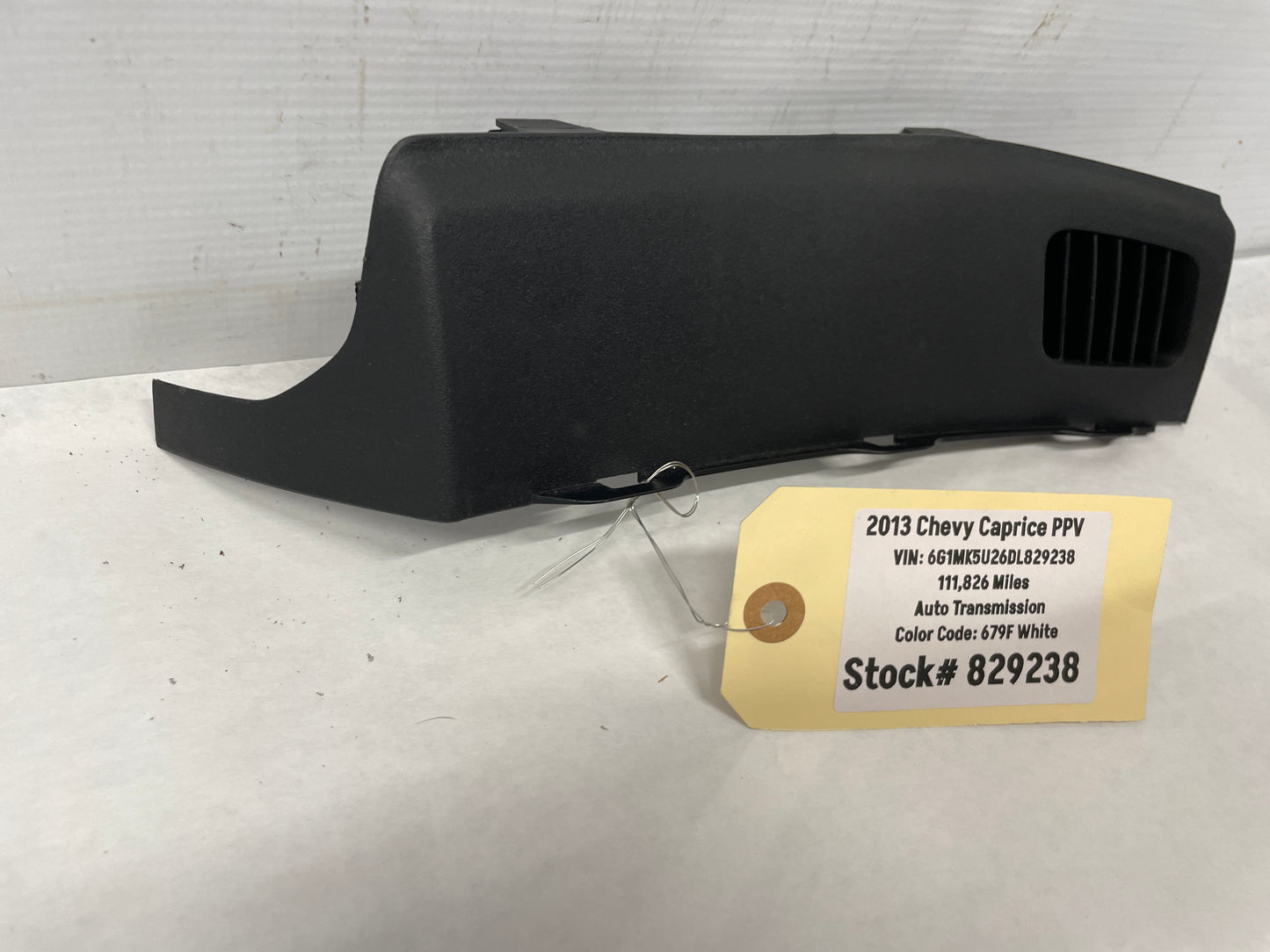 2013 Chevy Caprice PPV LH Driver Dash End Cap Vent Trim OEM - Day's Parts Yard