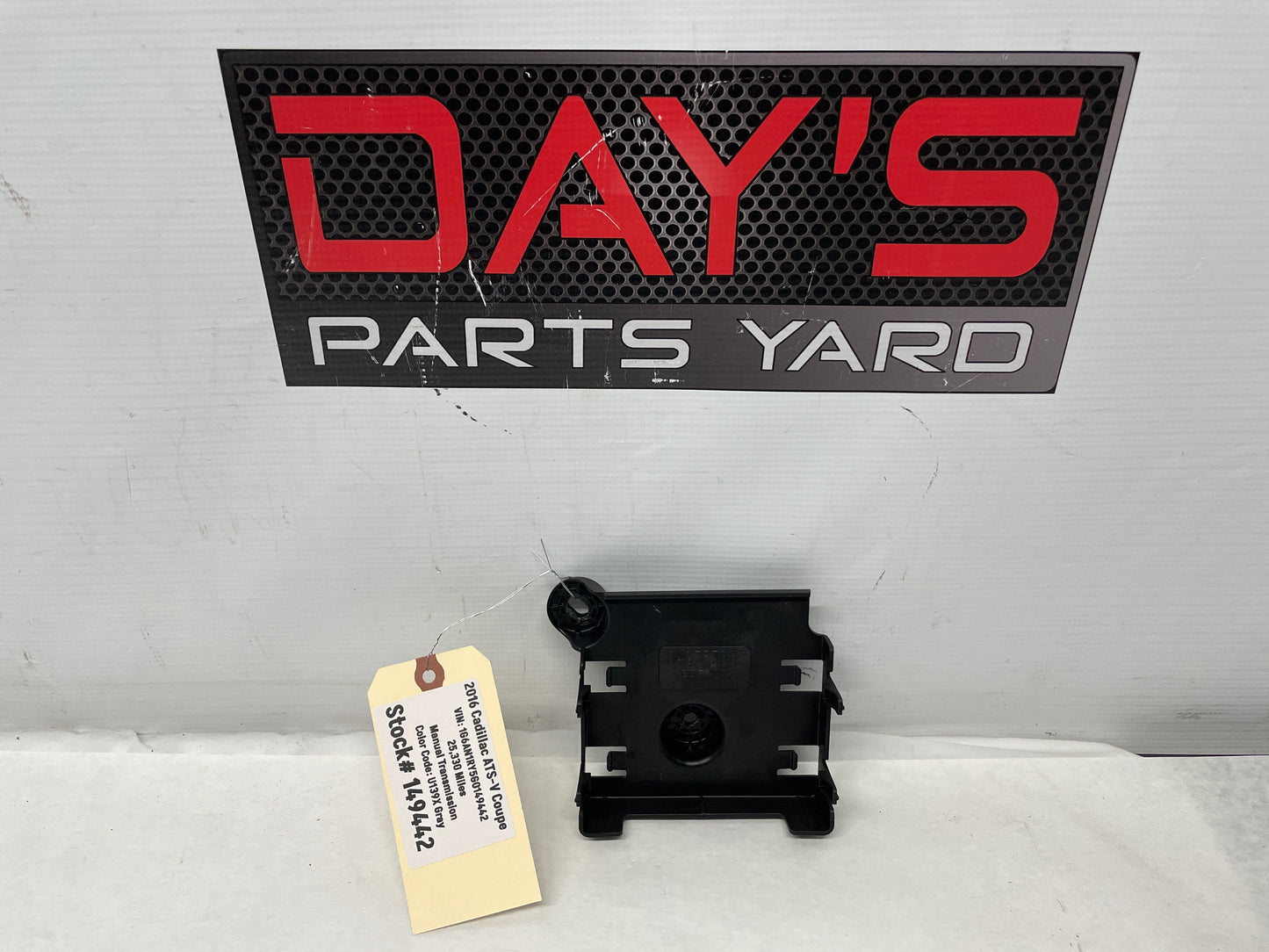 2016 Cadillac ATS-V Coupe Keyless Entry Control Module Bracket OEM - Day's Parts Yard