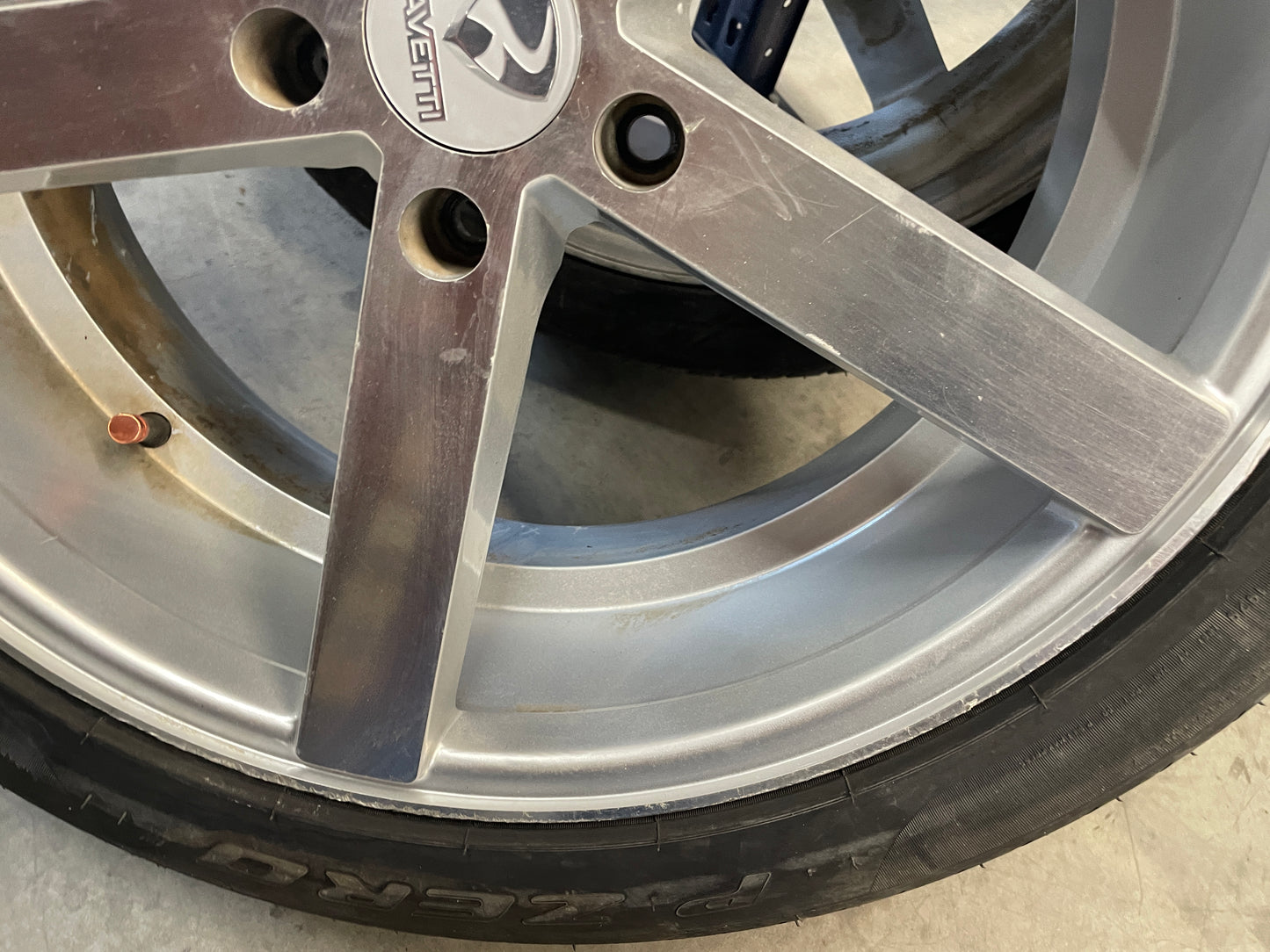 2012 Chevy Camaro SS Ravetti M13 Wheel and Tire Set 20X8.5 LOCAL PICK UP - Day's Parts Yard
