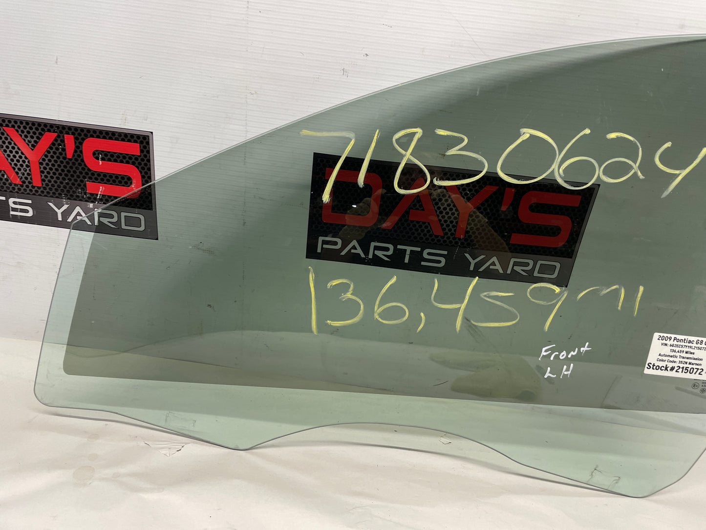 2009 Pontiac G8 GT LH Driver Front Door Window Glass OEM - Day's Parts Yard