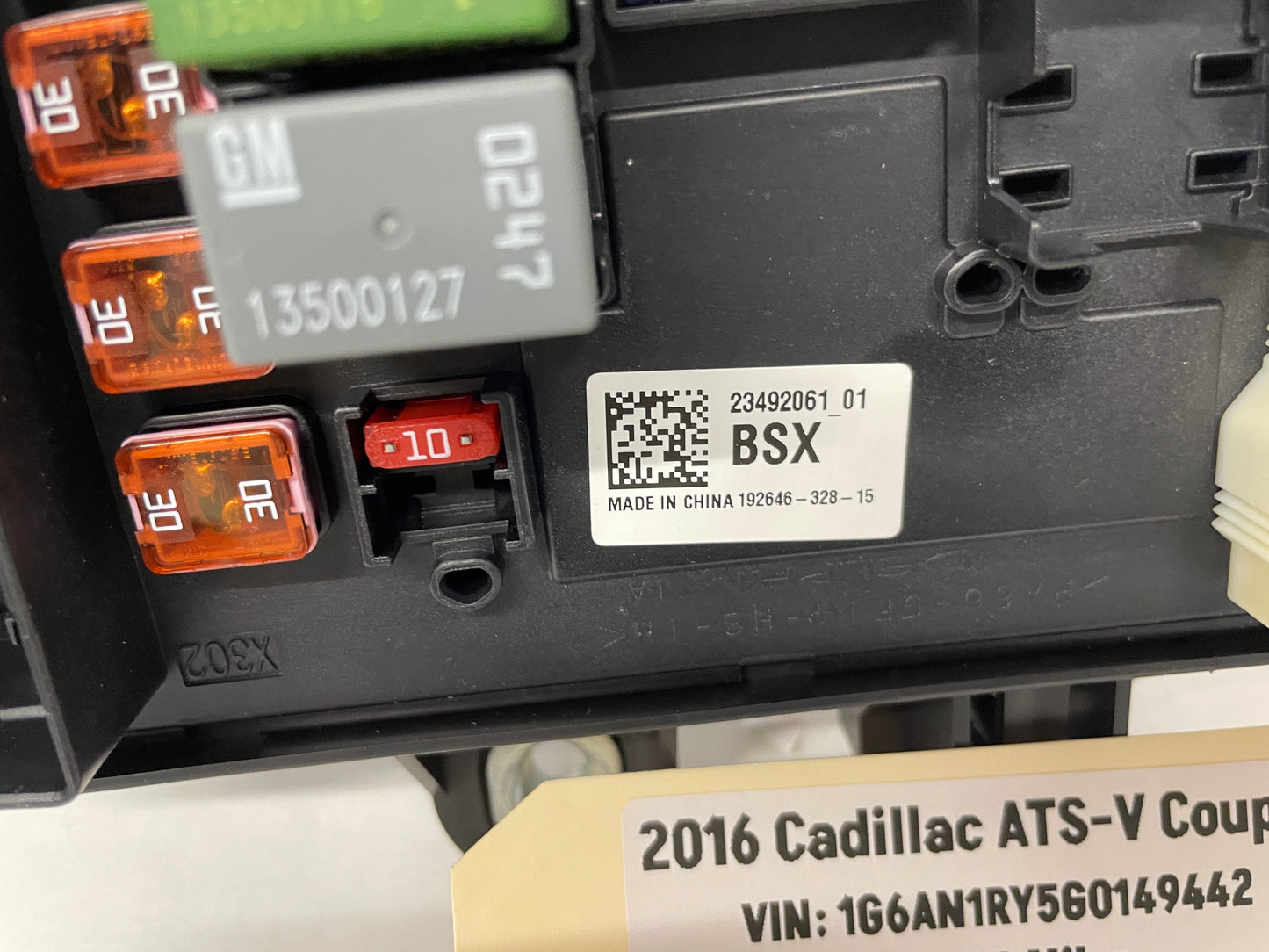 2016 Cadillac ATS-V Coupe Body Wiring Harness Rear Junction Fuse Box Block OEM - Day's Parts Yard