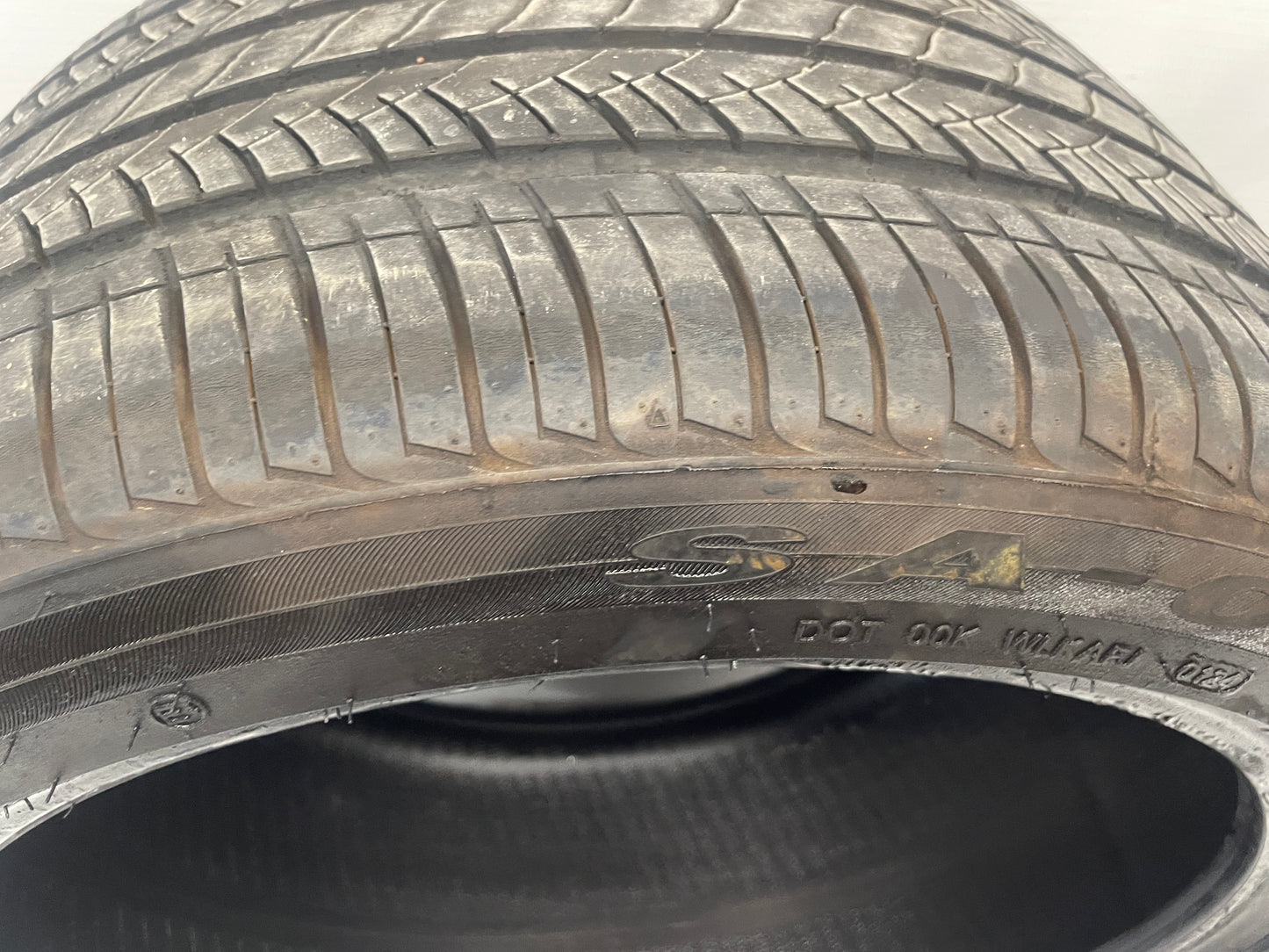 Tire West Lake SA-07 305/35ZR20 - Day's Parts Yard