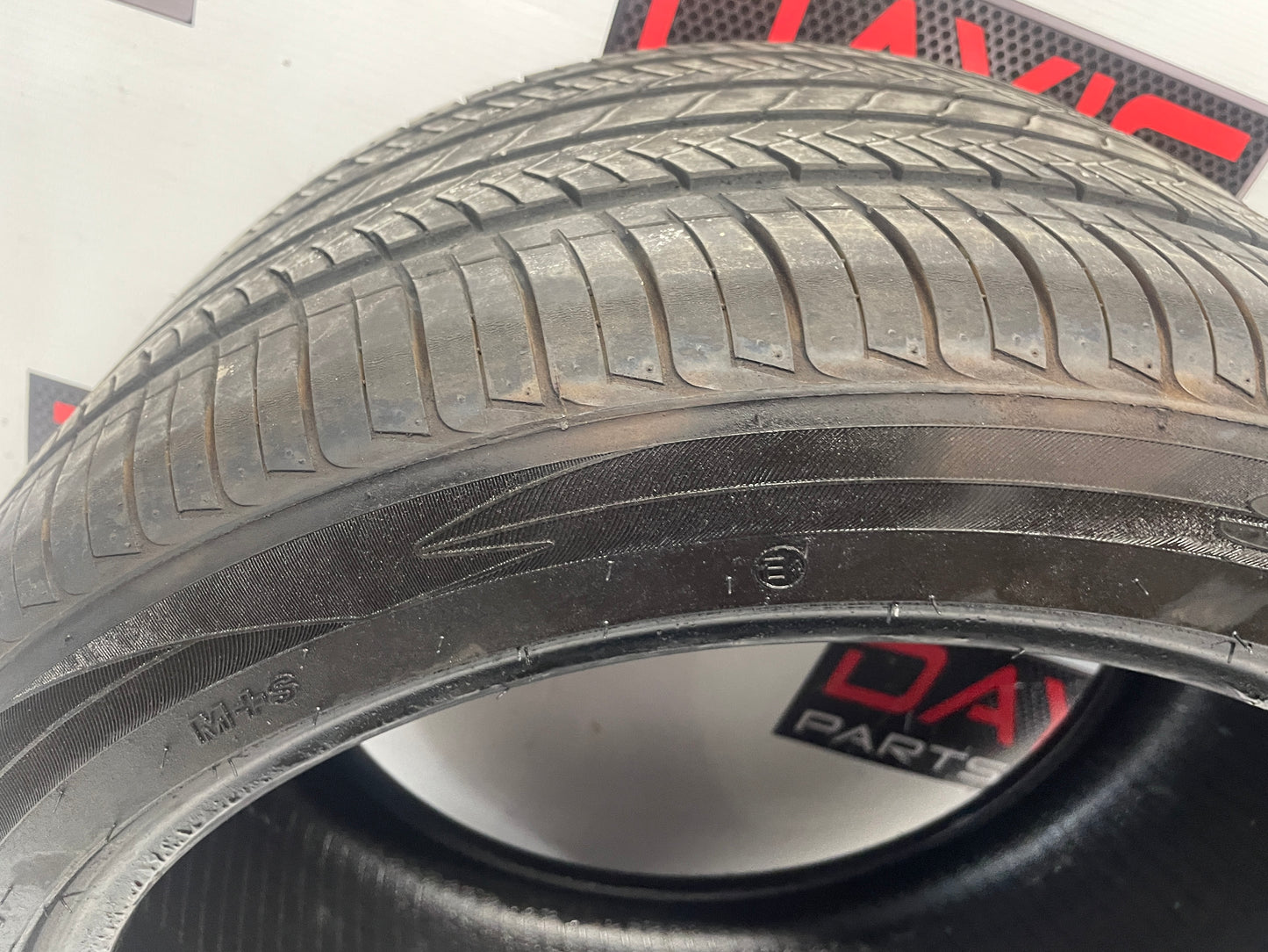 Tire West Lake SA-07 305/35ZR20 - Day's Parts Yard